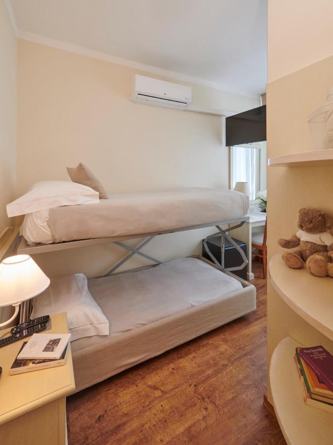 Single Room Mountain View