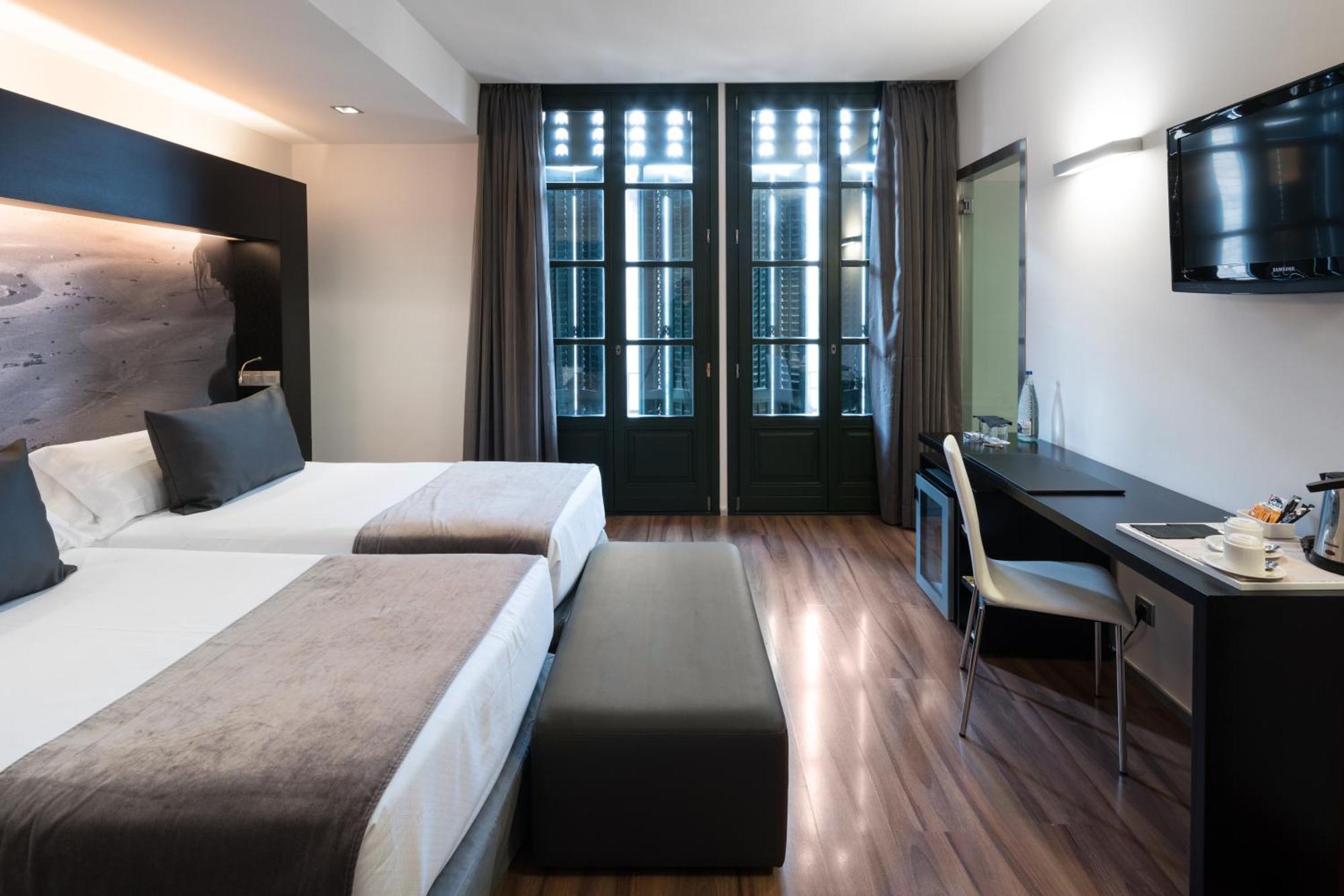 Superior Double or Twin Room,1432062985:JPEG