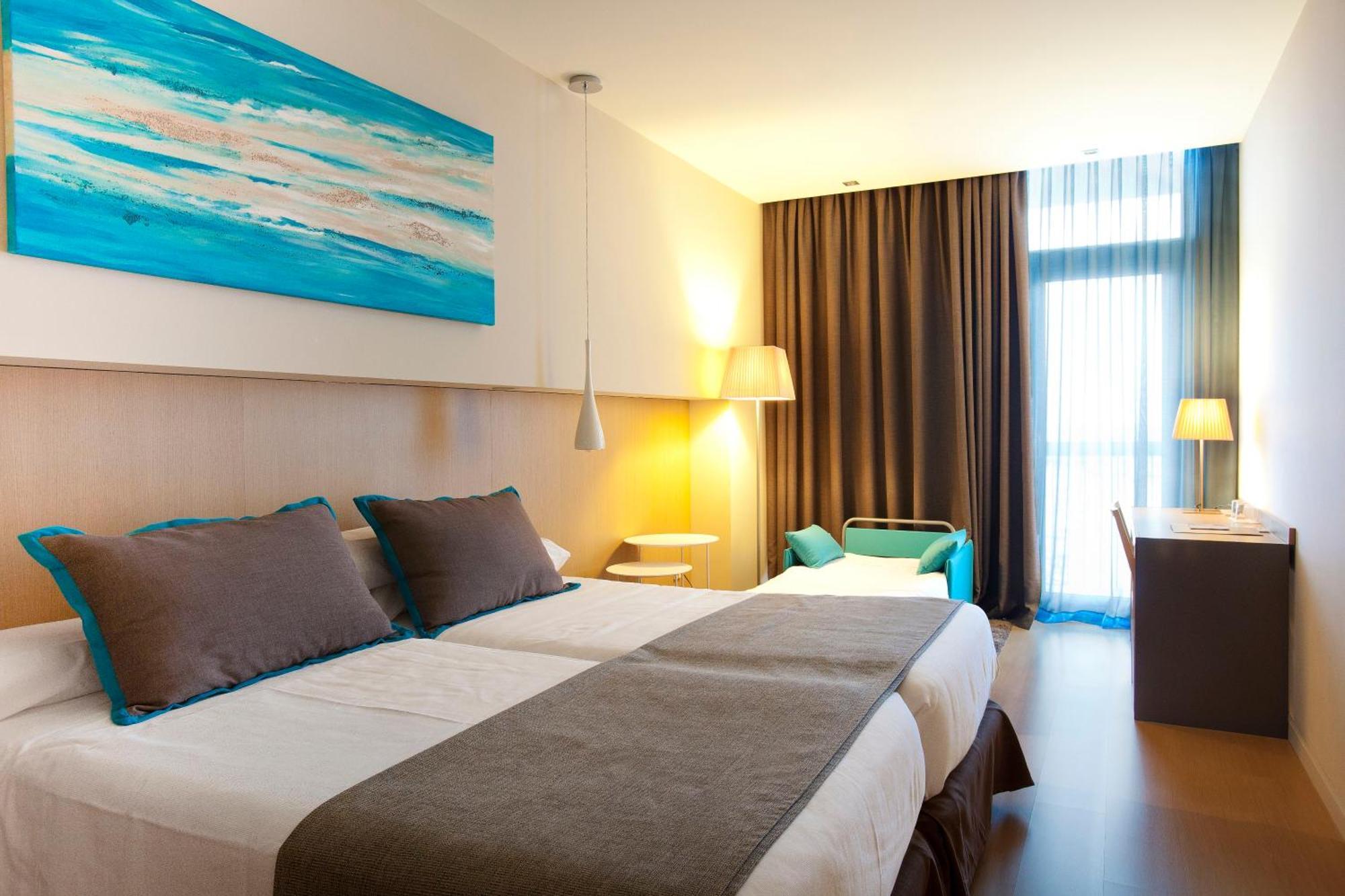 Habitación Triple con vistas al mar