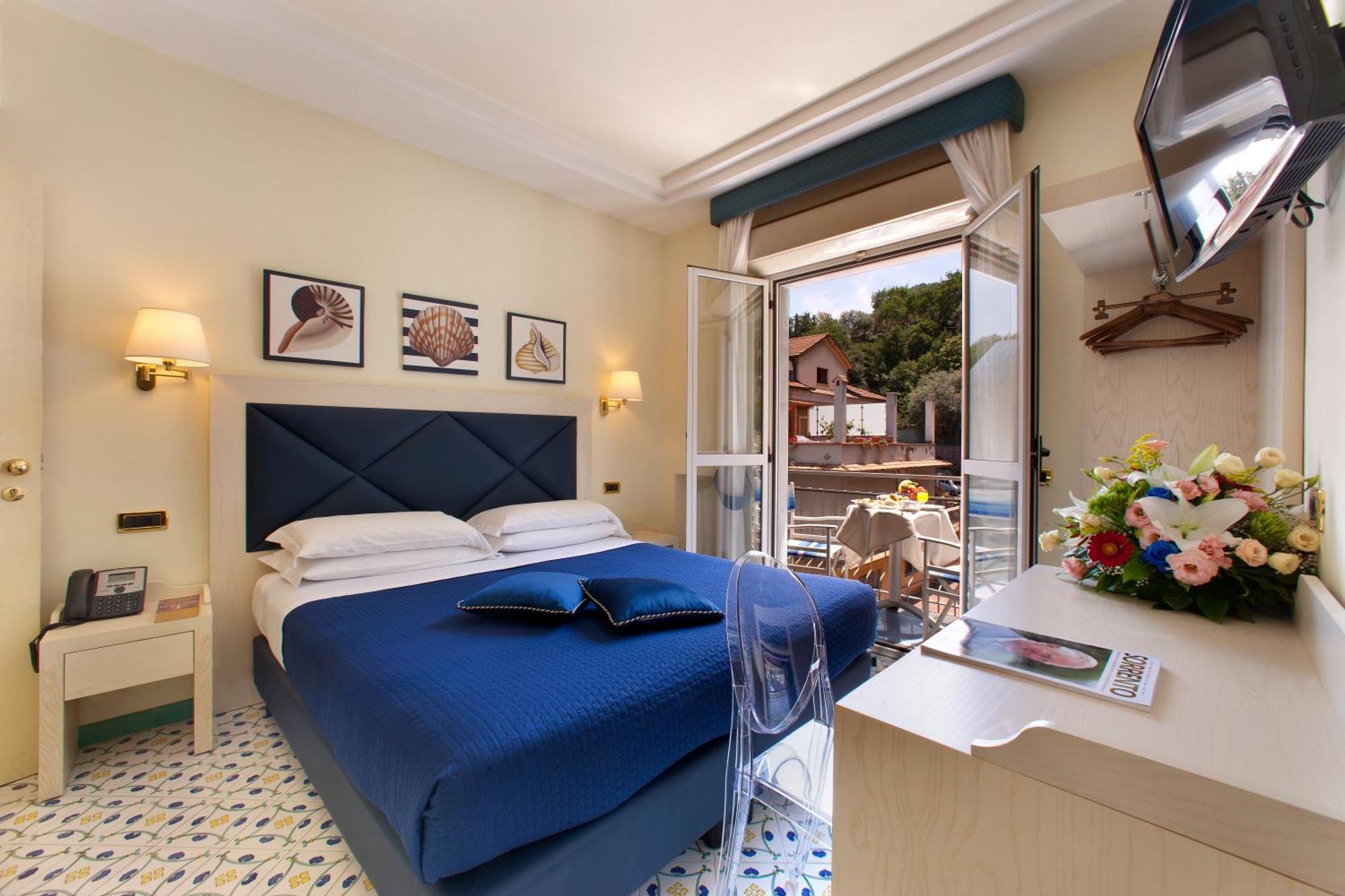 Superior Double Room with Balcony