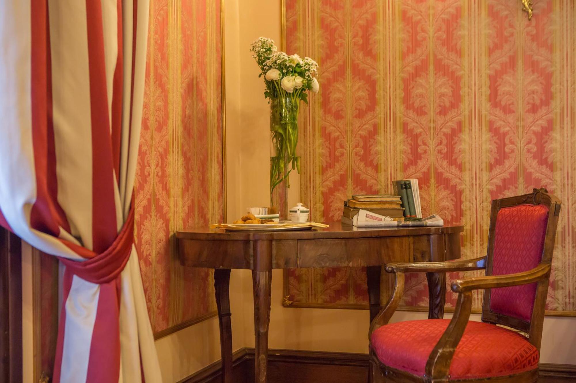 Grand Deluxe Double Room