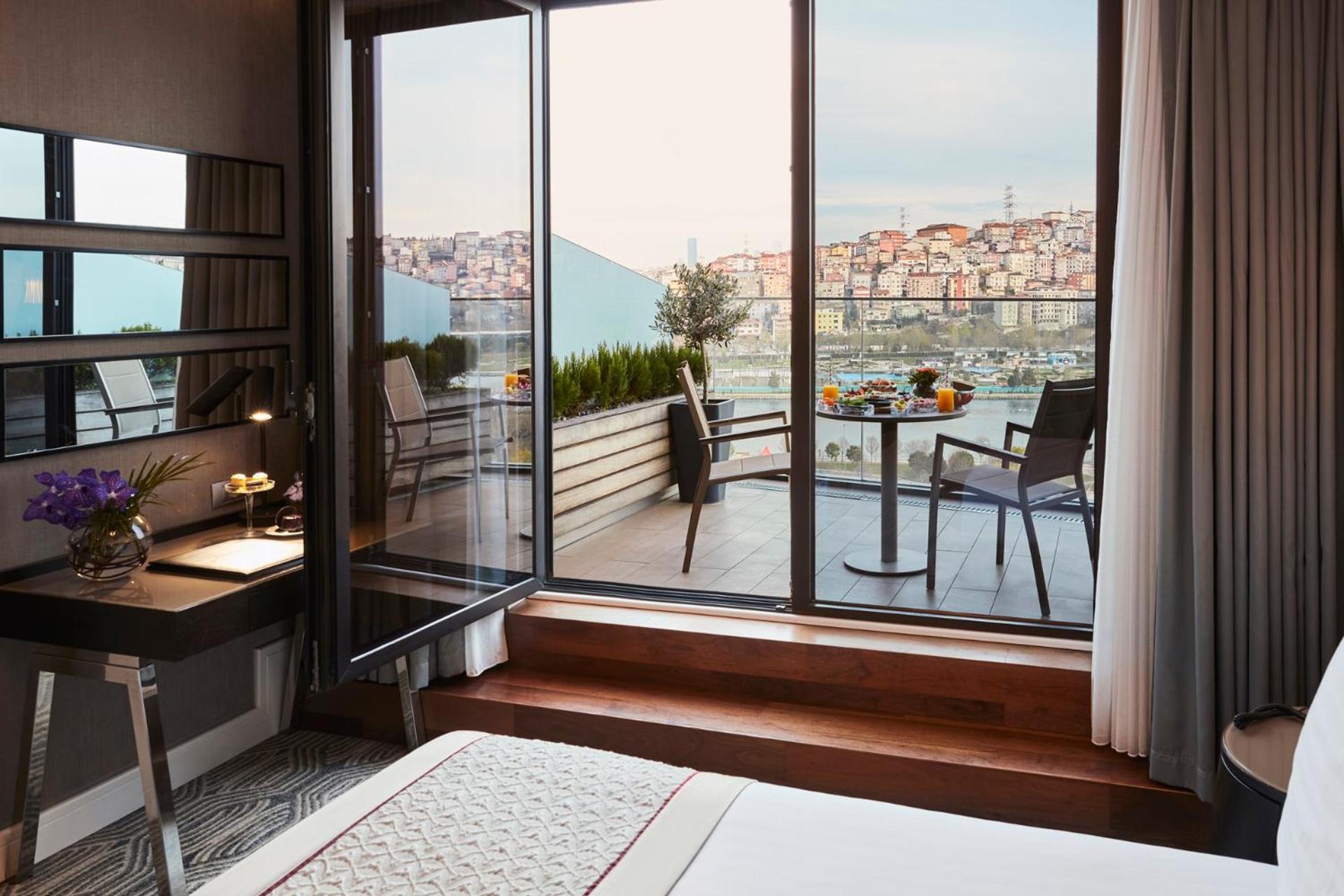 Chambre Premium avec Lit King-Size et Vue sur la Mer