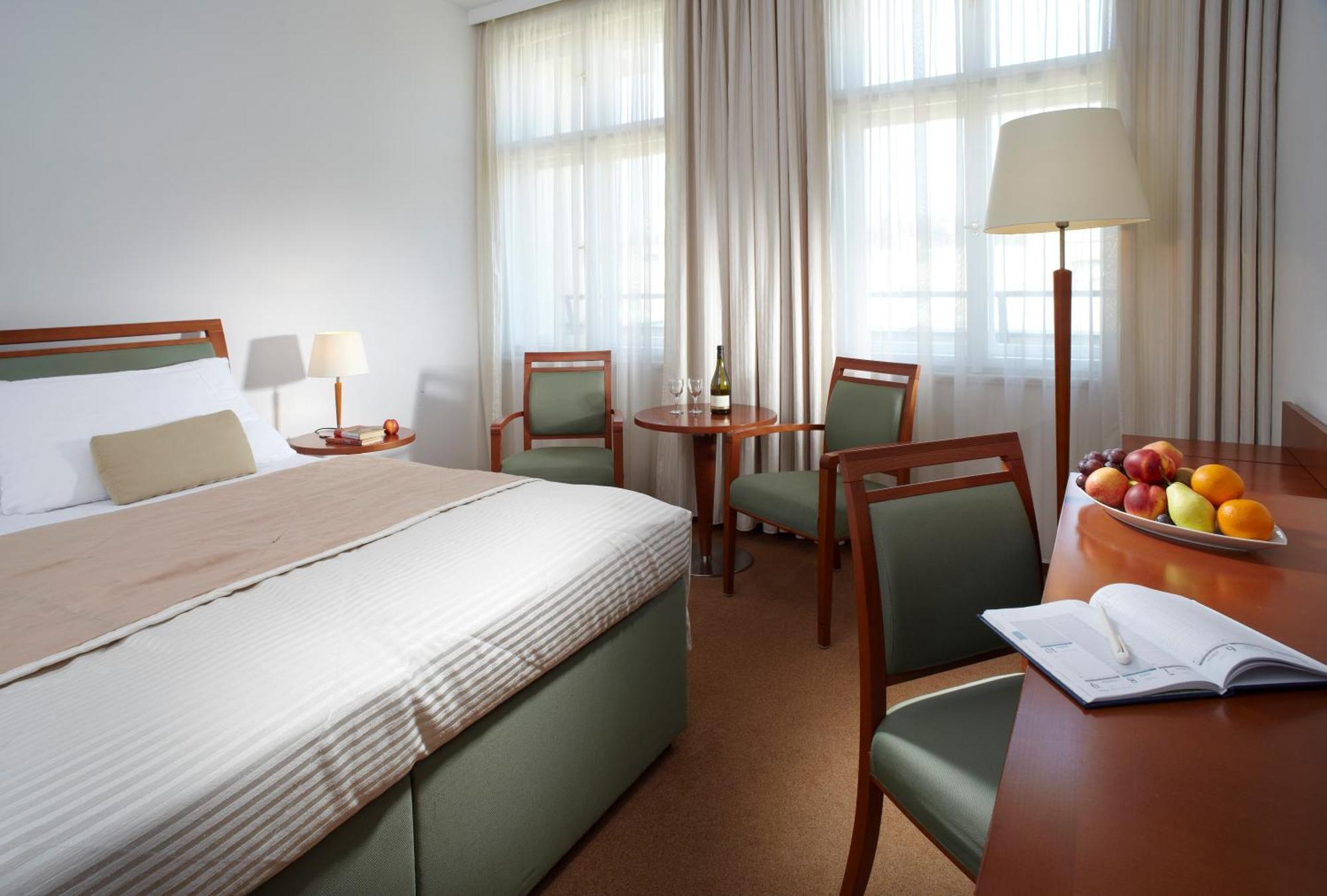 Standard Doppel- oder Zweibettzimmer