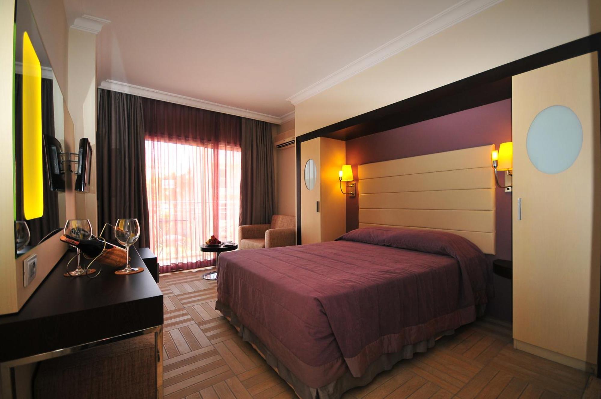 Double or Twin Room Sea View,1209983299:JPEG