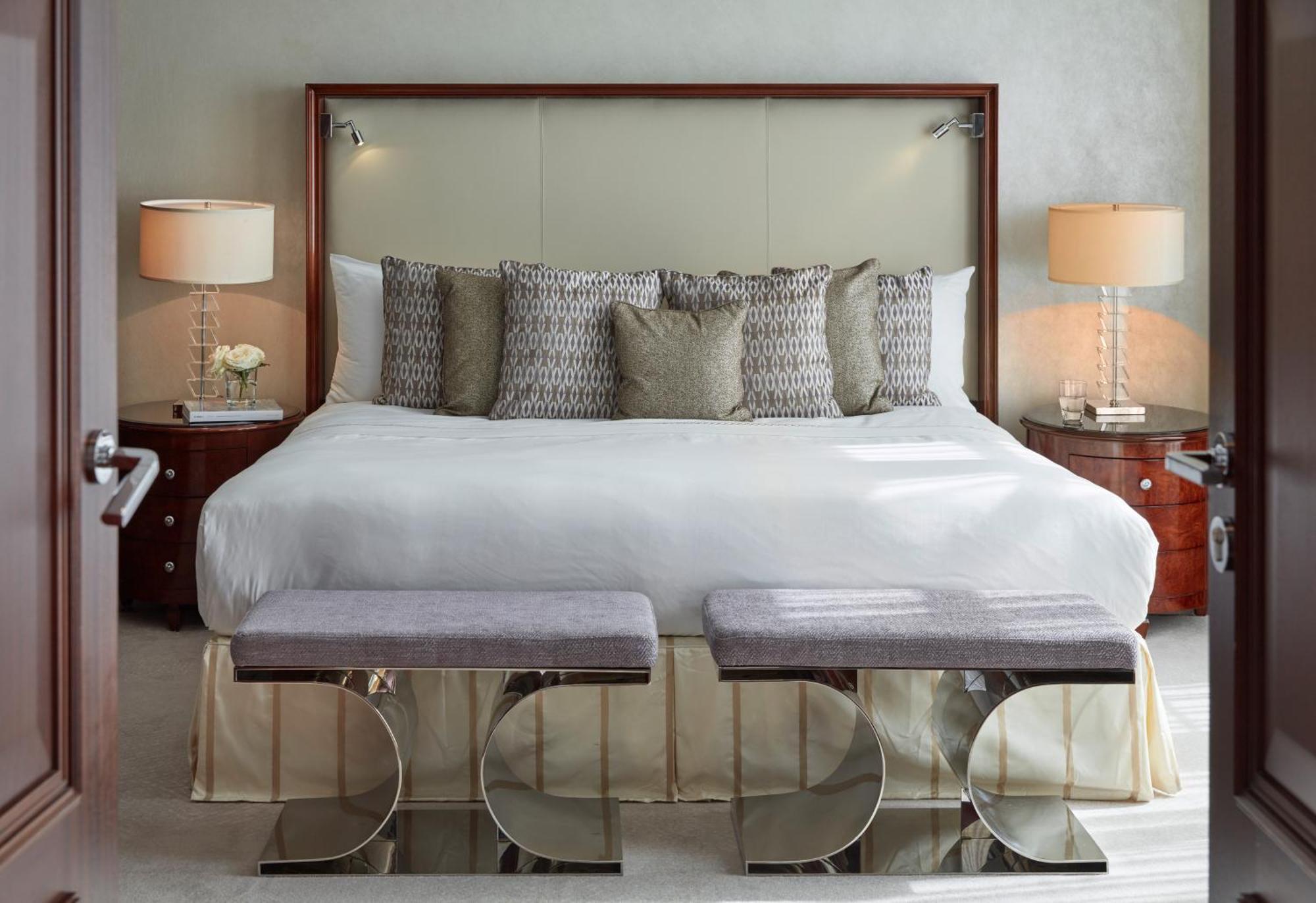 Grand Suite,925650244:JPEG