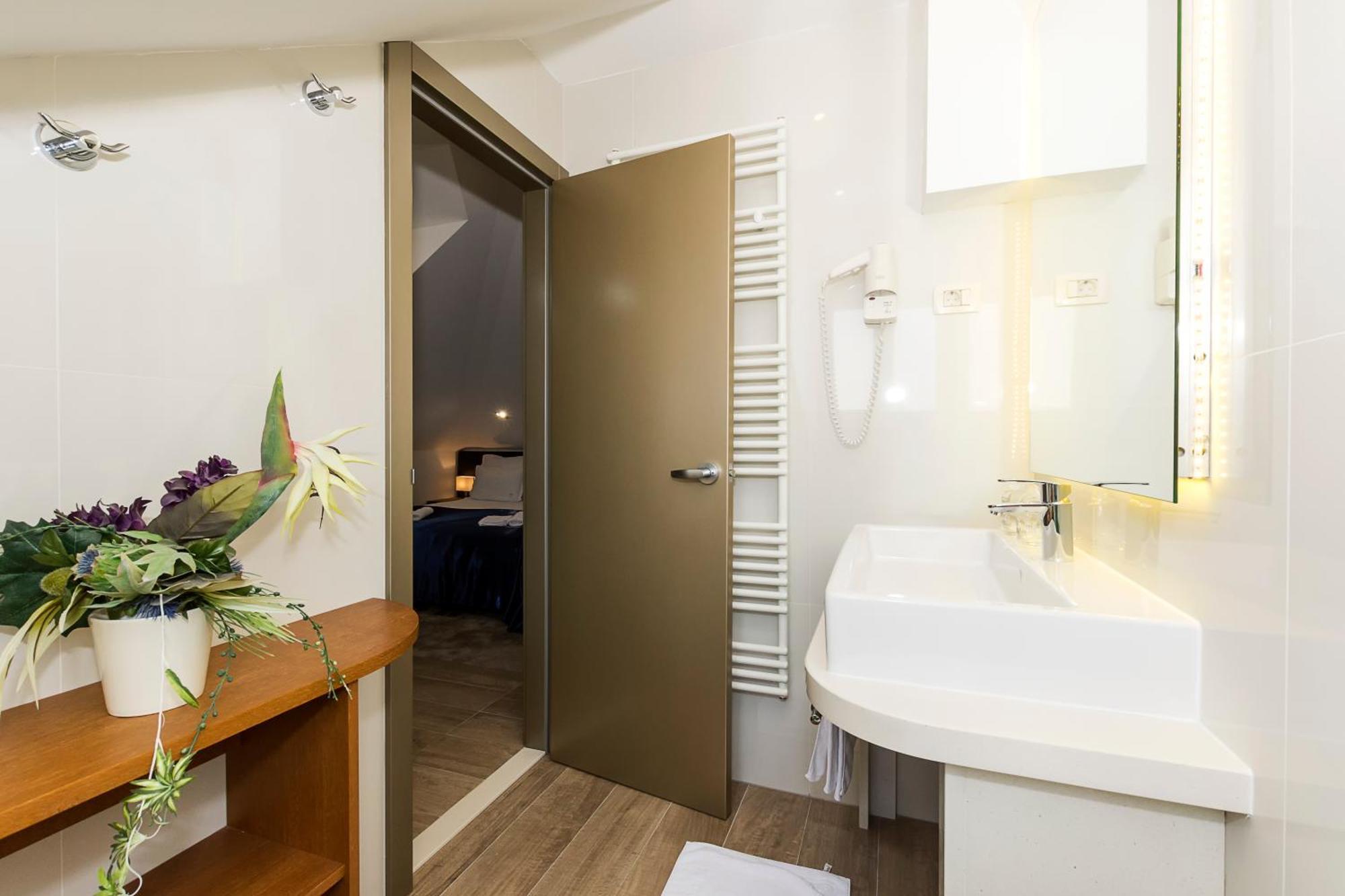 Standard Double Room - Attic
