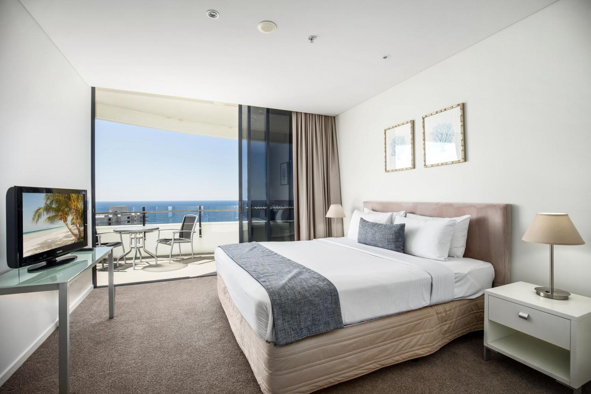 Three-Bedroom Sub Penthouse Apartment,1212529054:JPEG