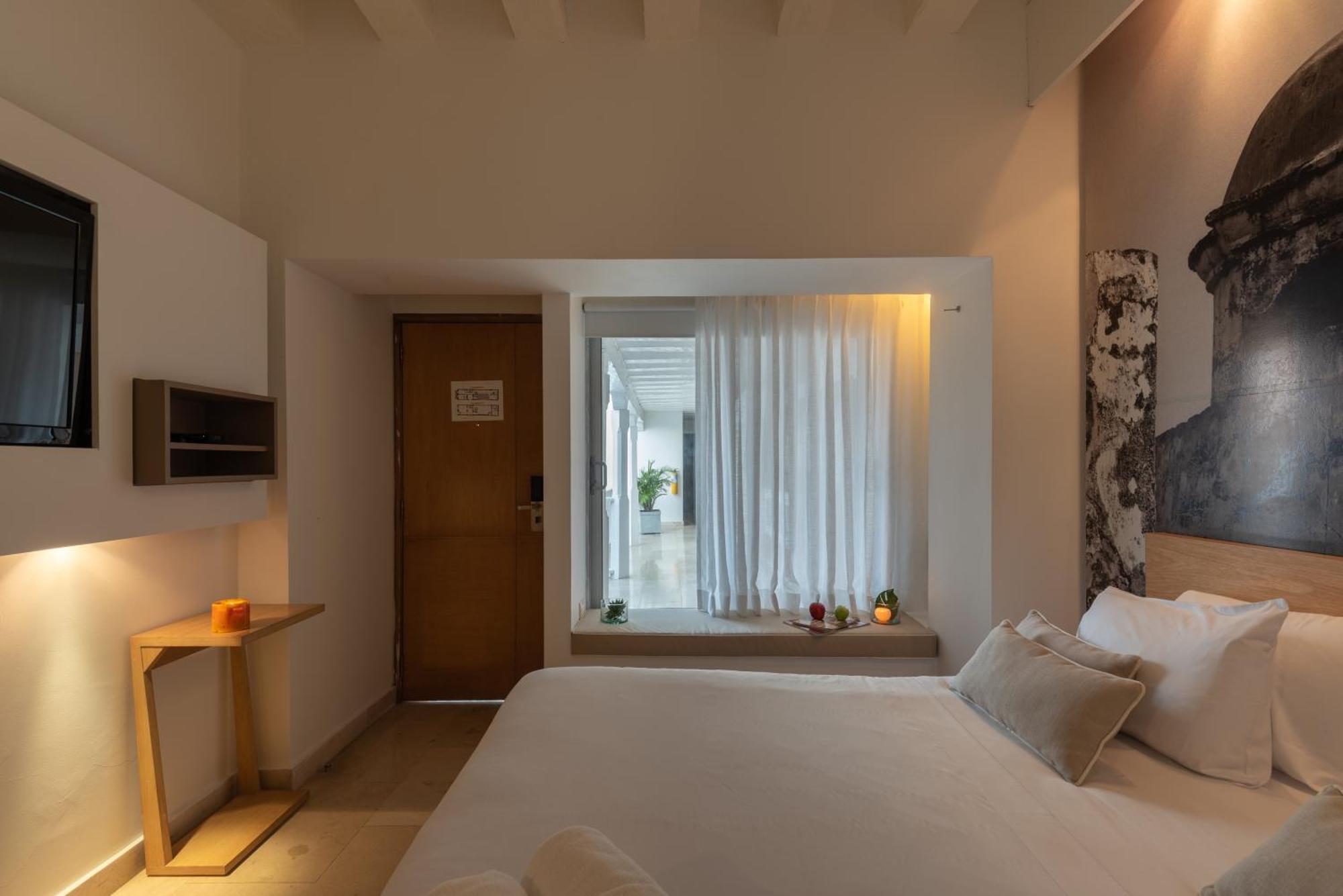 Standard Double Room,1278892435:JPEG