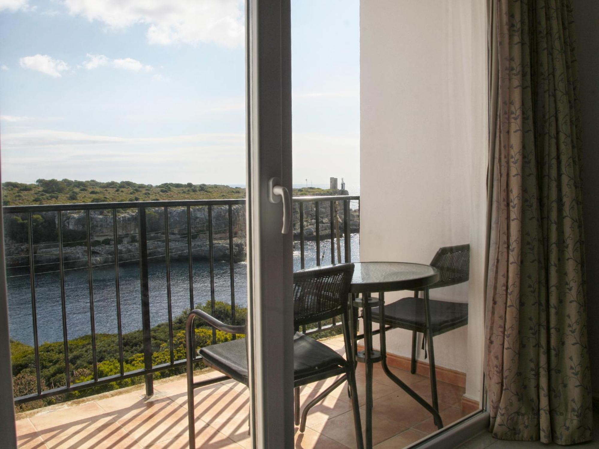Superior Twin Room Sea View,1591232391:JPEG