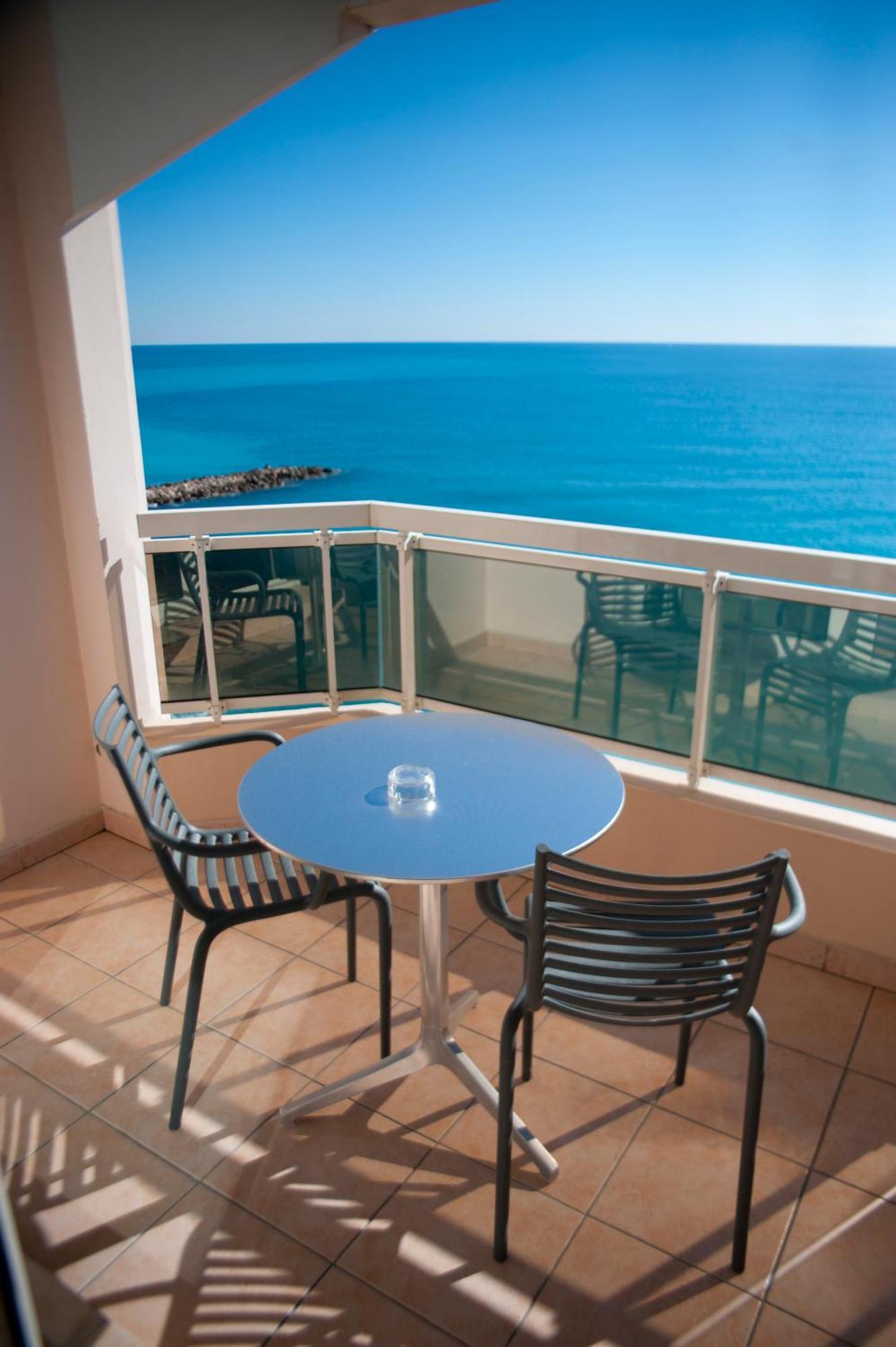 Double or Twin Room Terrace Sea View,1353930020:JPEG
