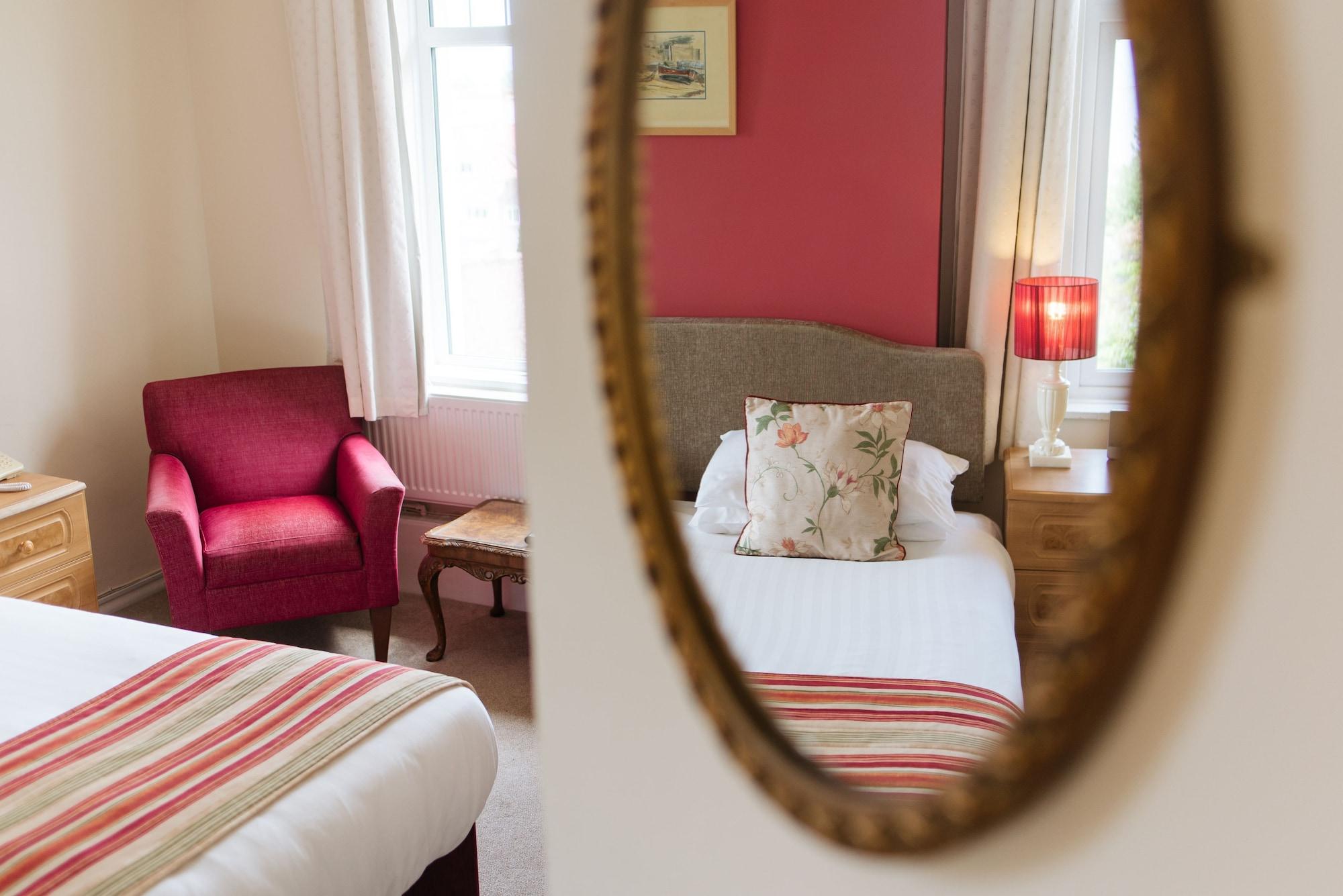 Queen Room with Sea View