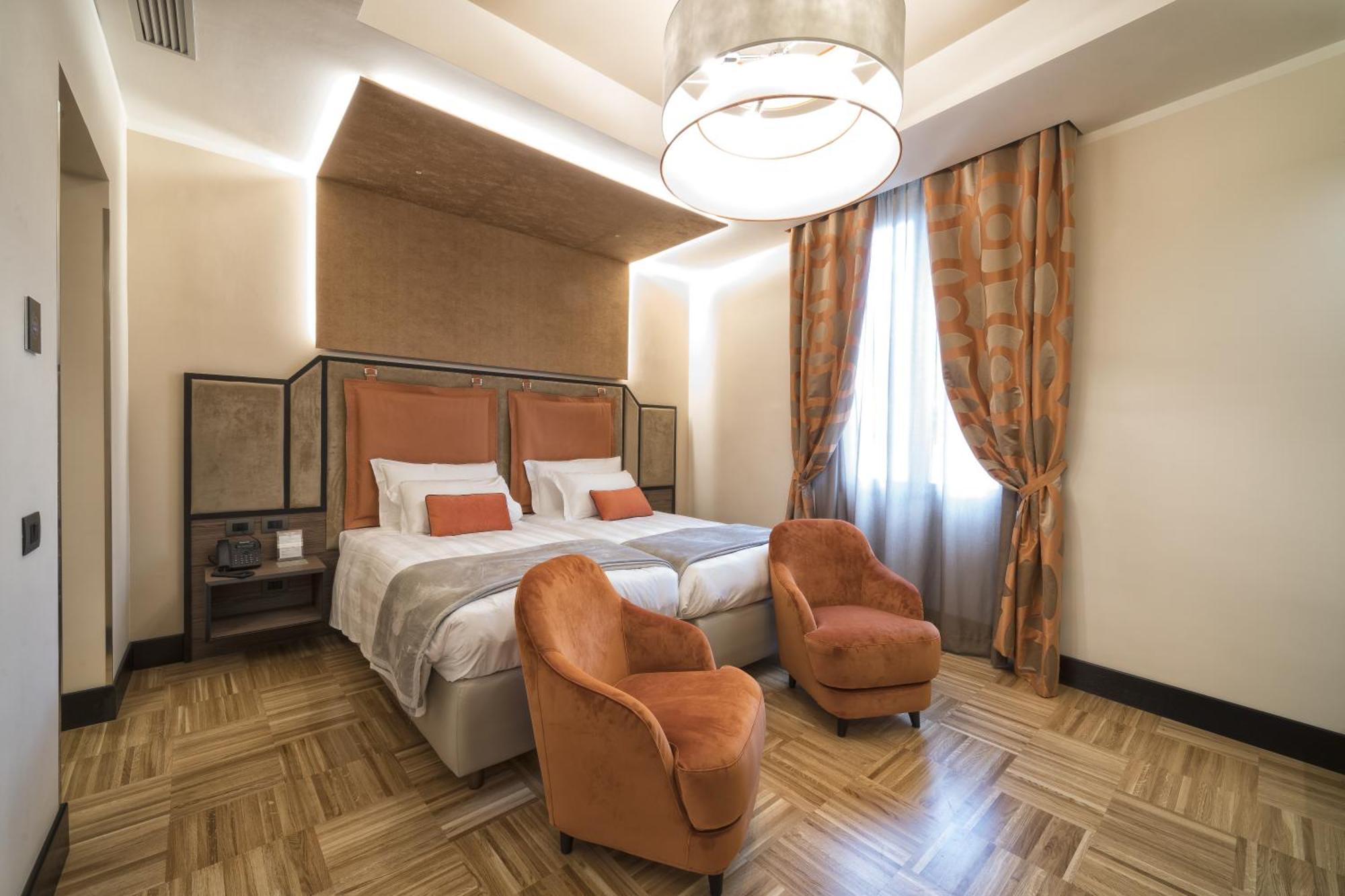 Deluxe Suite,1215924310:JPEG