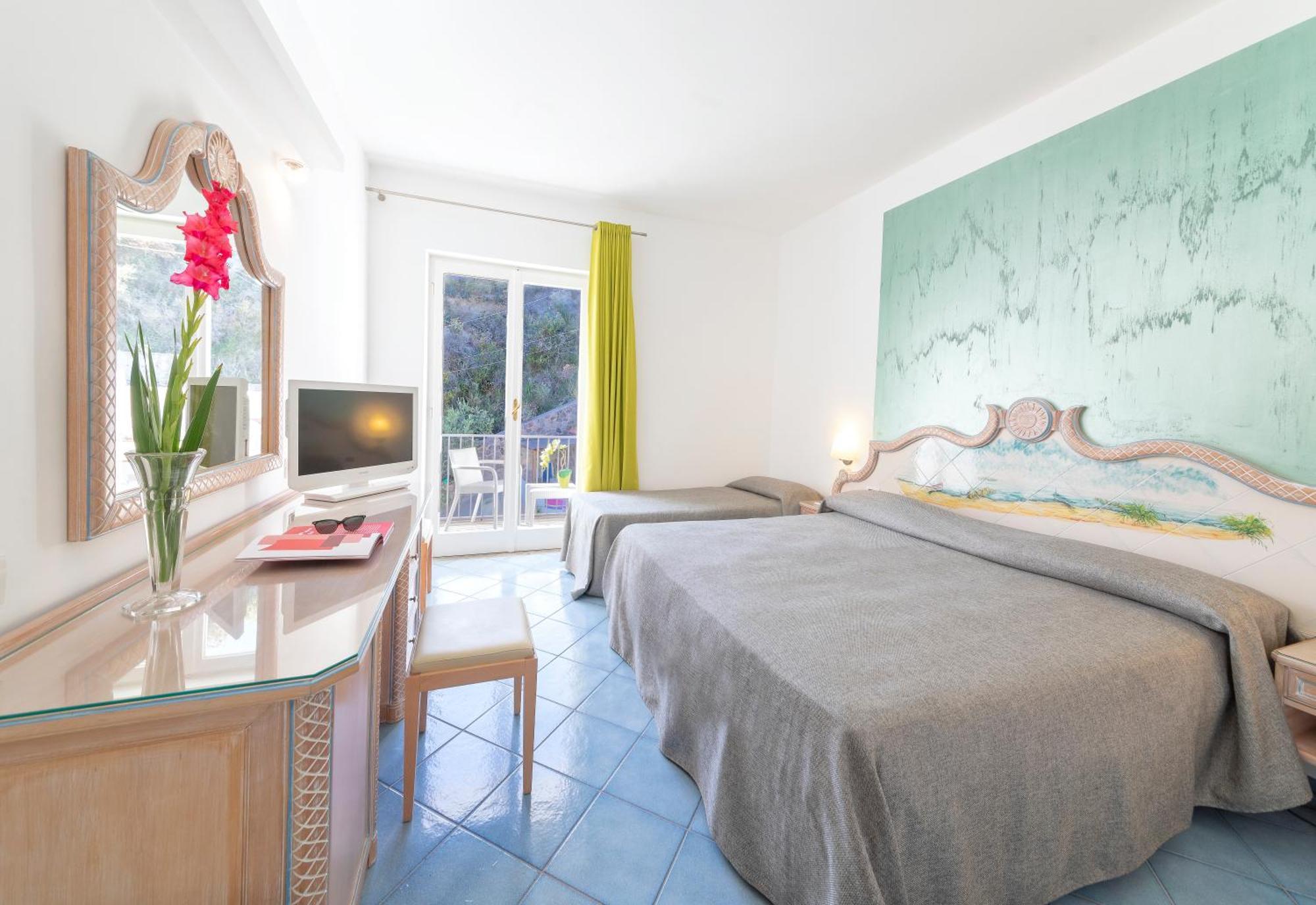 Classic Dreibettzimmer