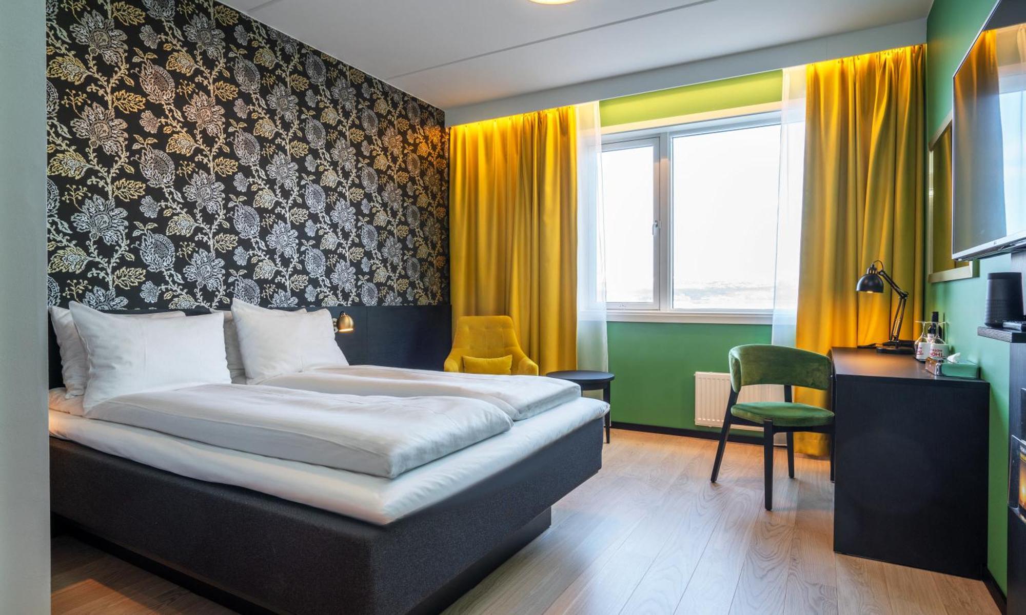 Superior Double or Twin Room with Sea View