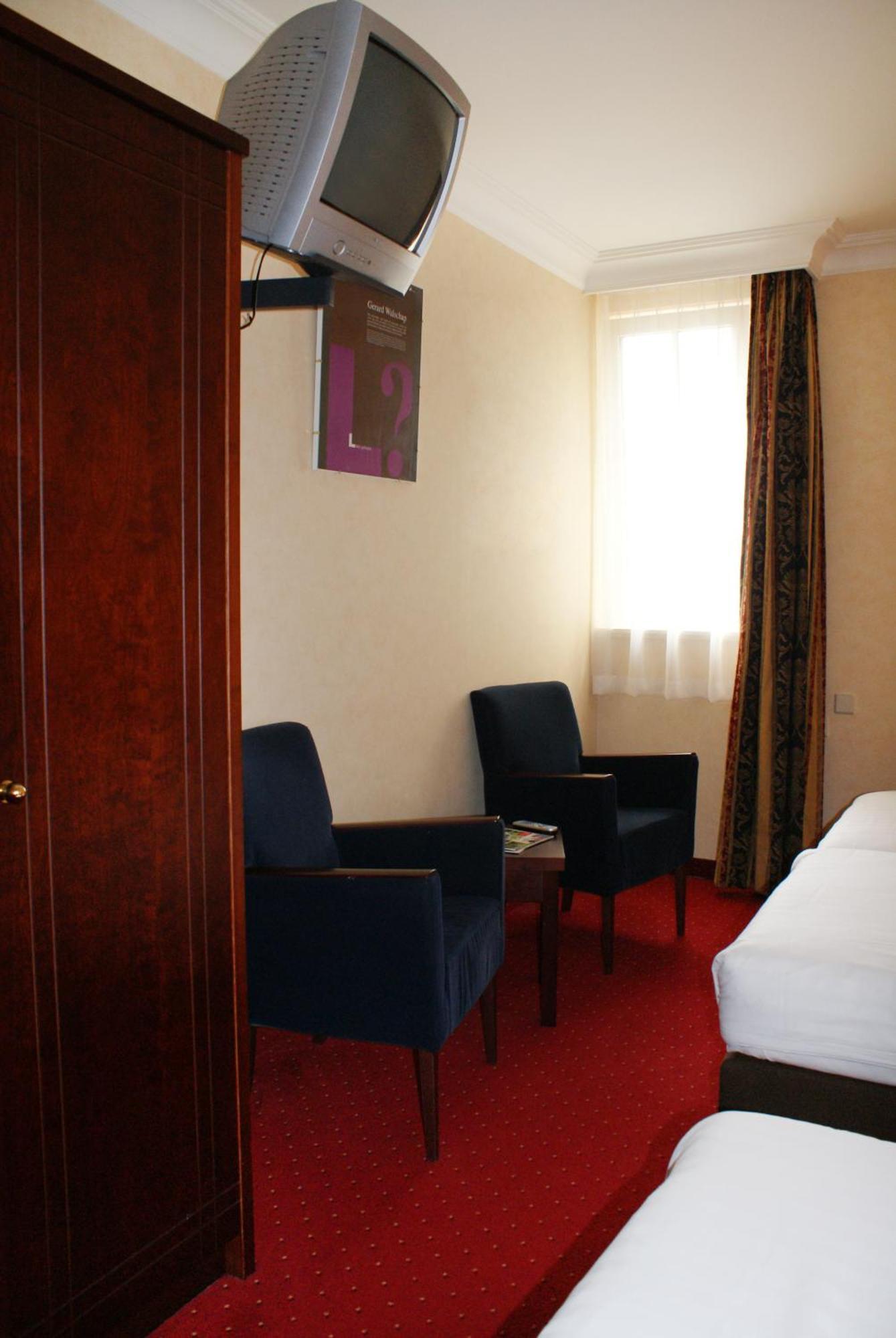 Comfort Dreibettzimmer mit Bad