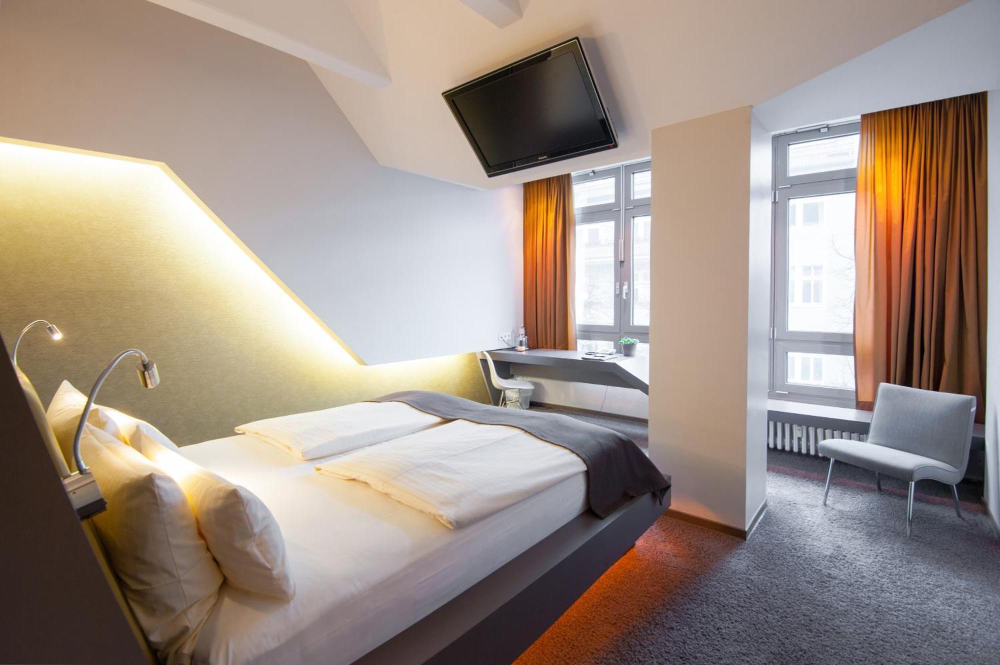 Deluxe Double or Twin Room,1219536733:JPEG
