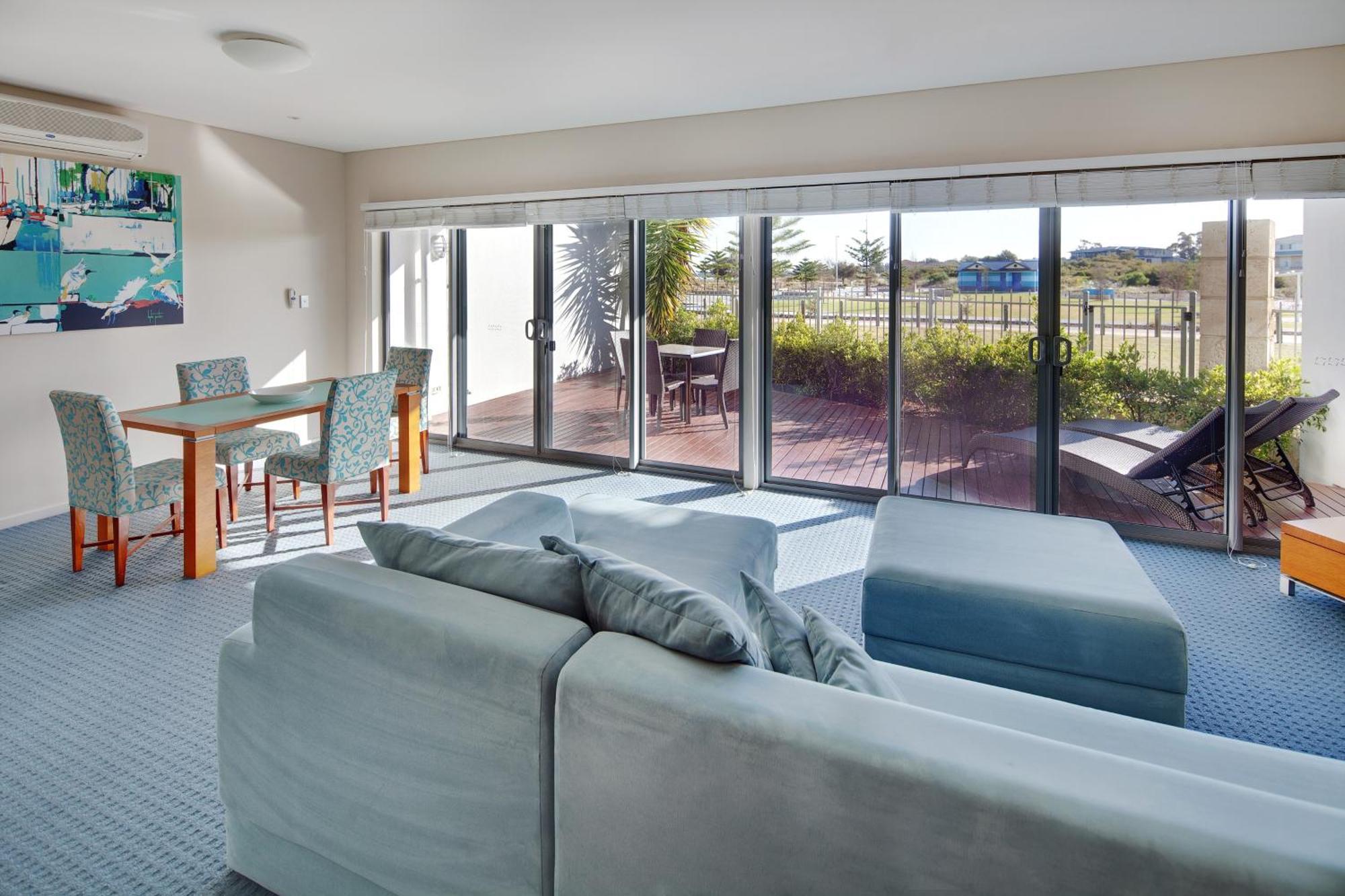 One-Bedroom Villa Garden View