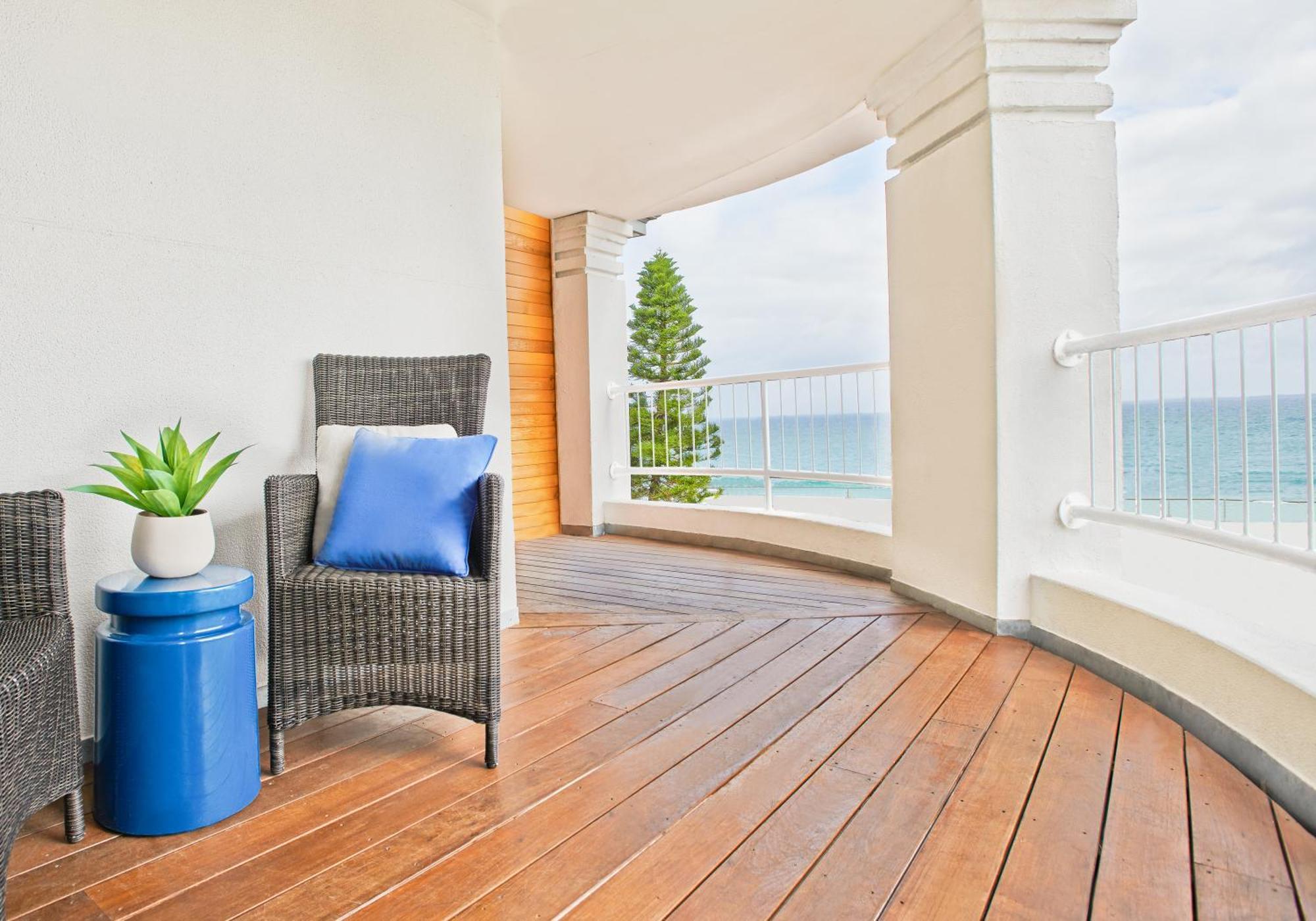 King Suite Ocean View