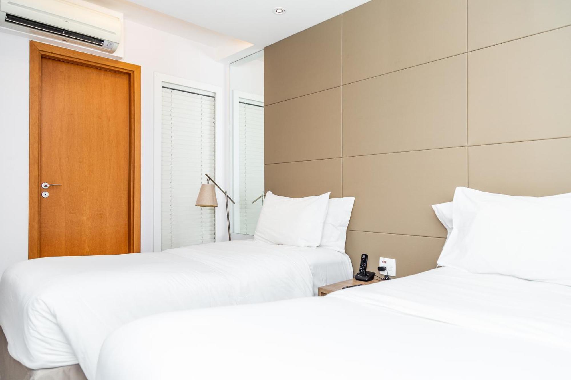 Quarto Superior com 2 Camas de Solteiro