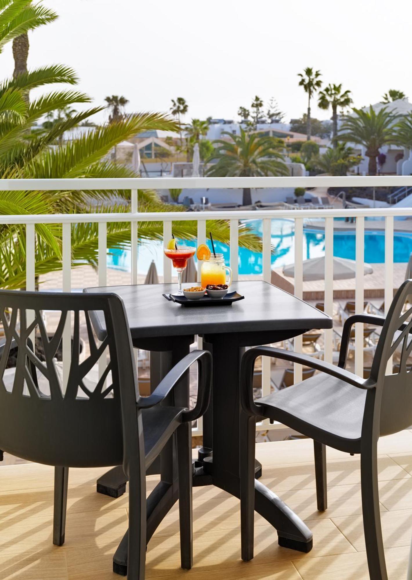 Junior Suite Pool View,1226267633:JPEG