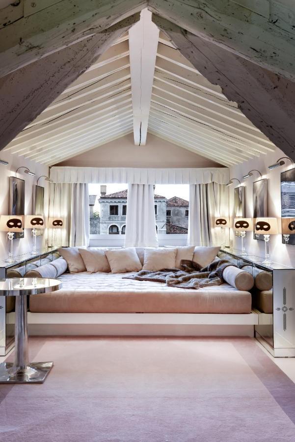 Suite con Vista Canale - Mansarda