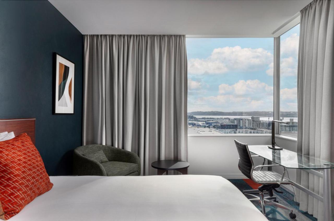 Premium King Room Harbour View