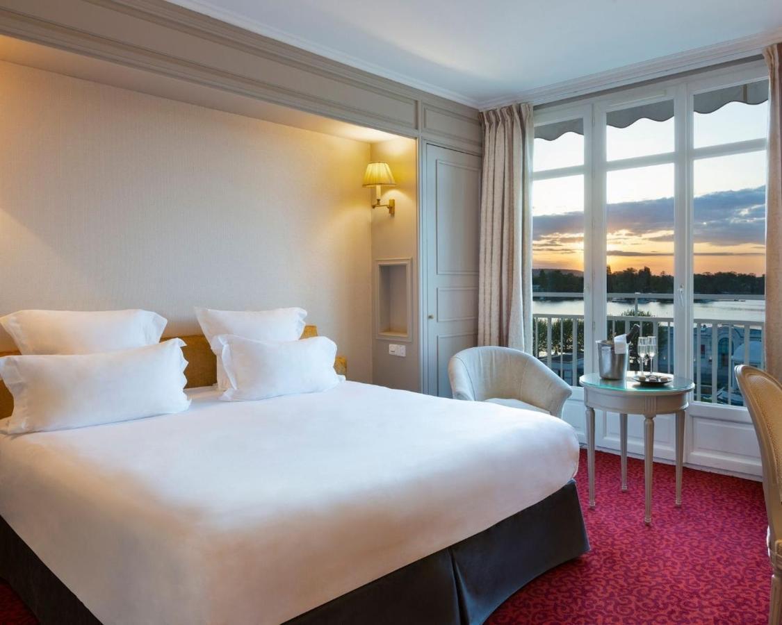 Chambre Exécutive avec Balcon et Accès au Casino et au Spa - Côté Lac
