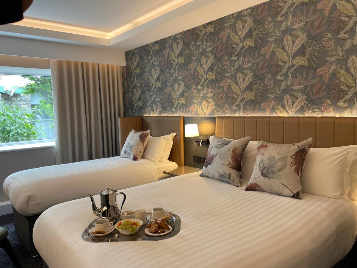 Signature Double & Single Room
