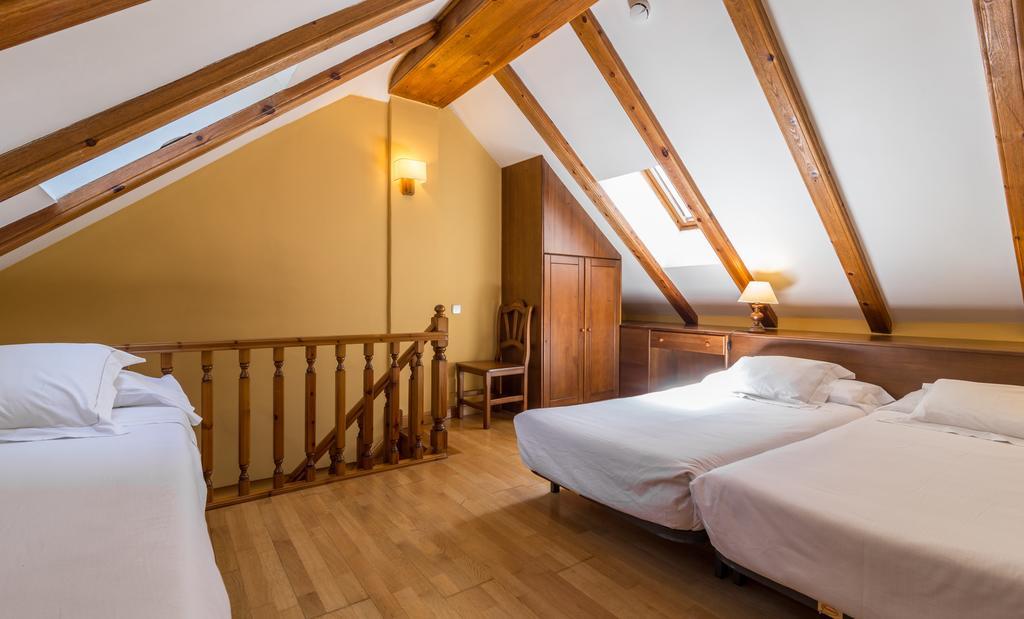 Duplex Quadruple Room