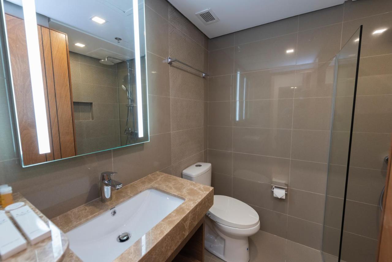 Pinoy Suite - EDSA Wing