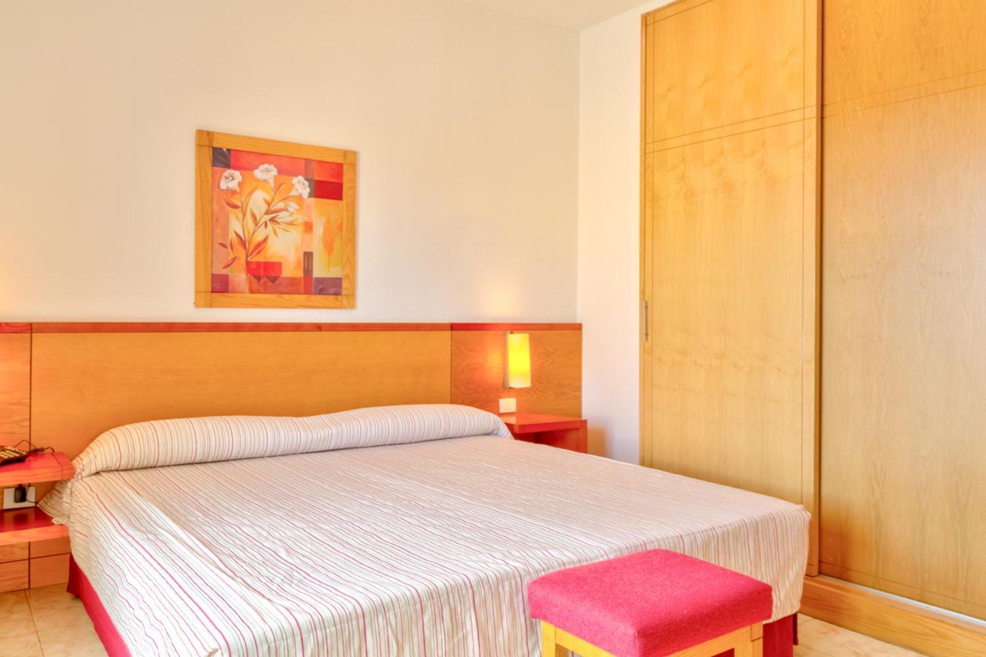 Standard Double or Twin Room,1272414490:JPEG