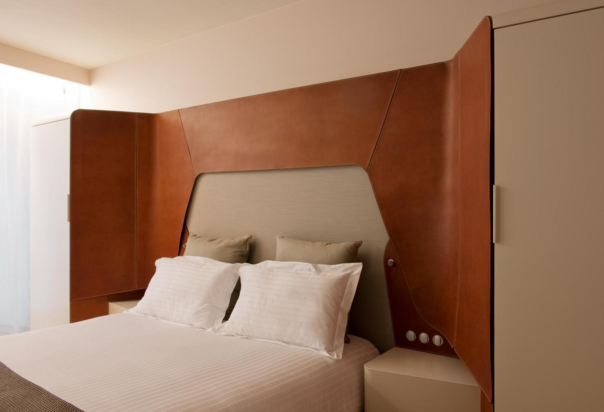 Classic Double Room,1208499601:JPEG