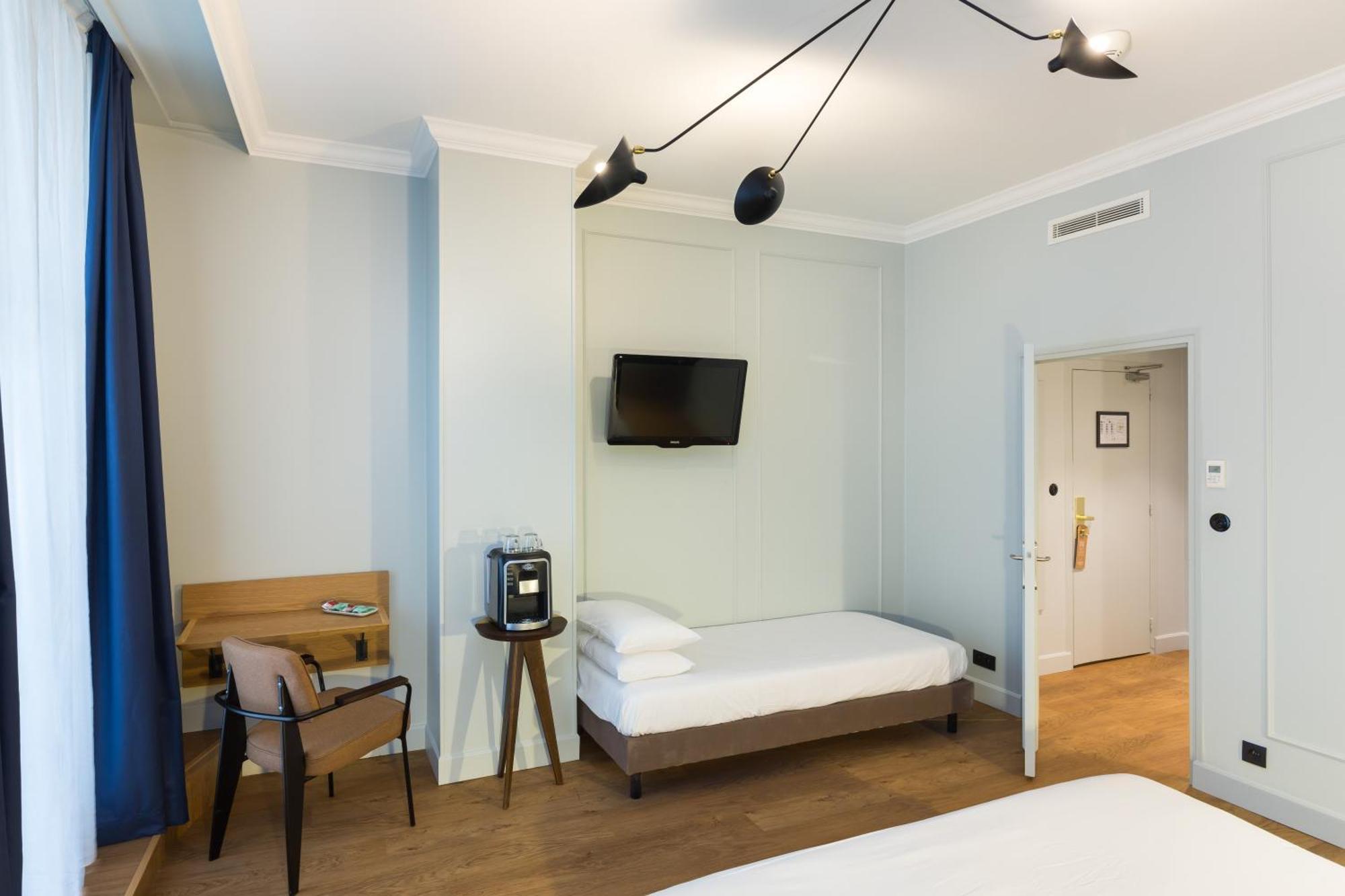 Triple Room,1563302533:JPEG