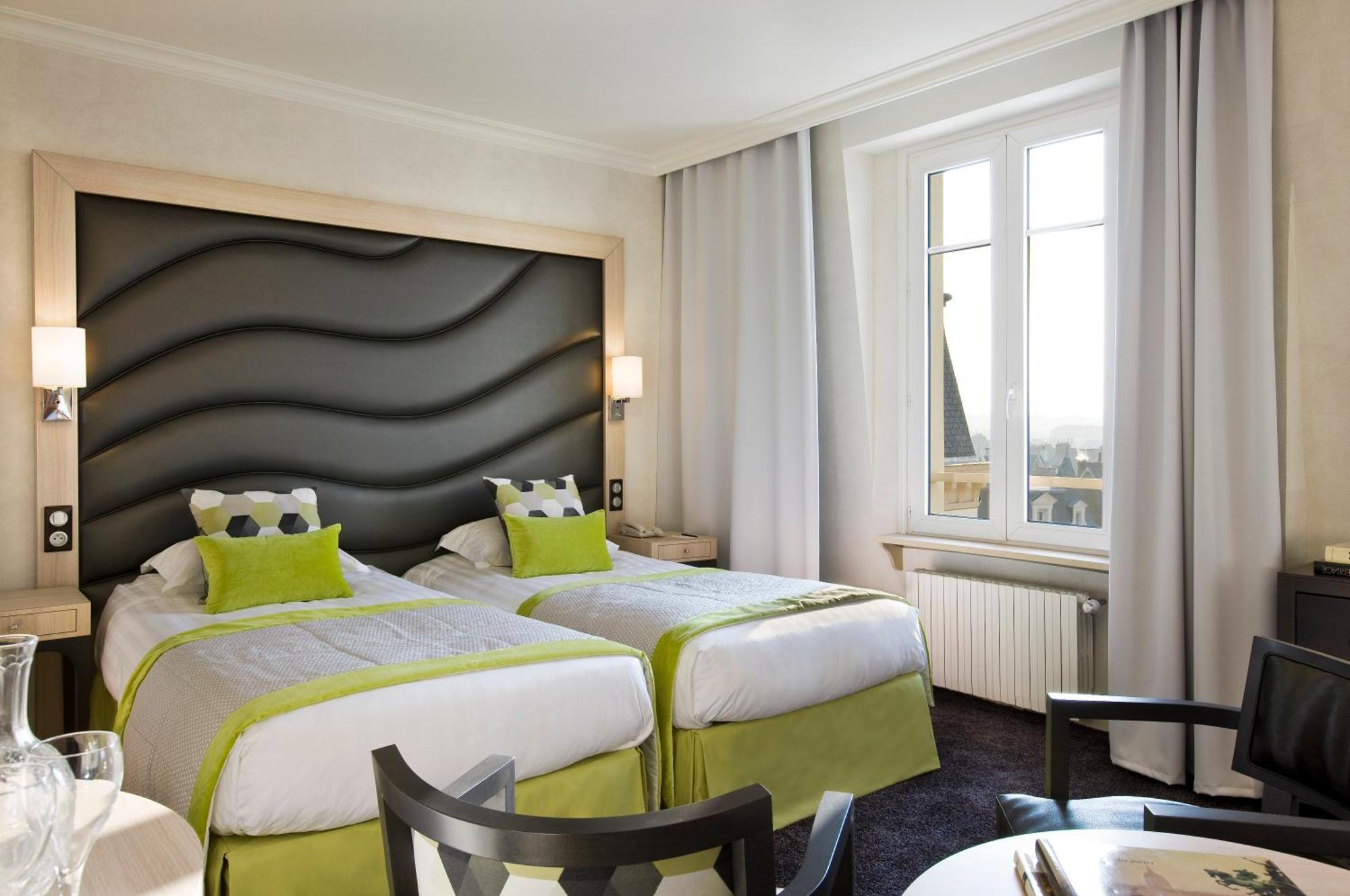 Escale Classic Double Room City View