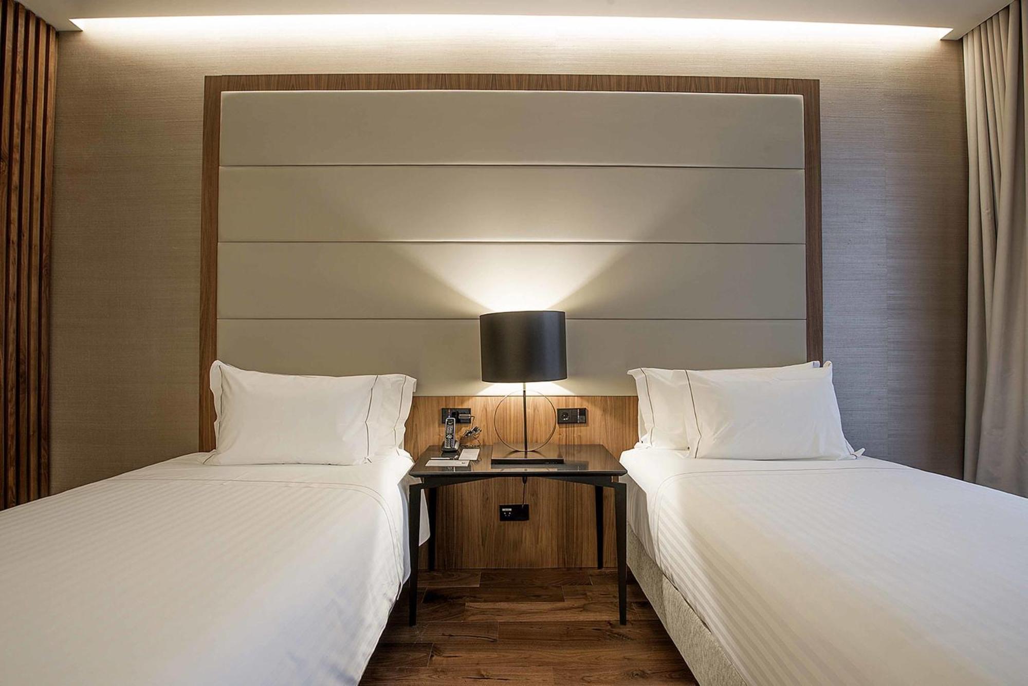 Chambre Double ou Lits Jumeaux avec Lit d'Appoint
