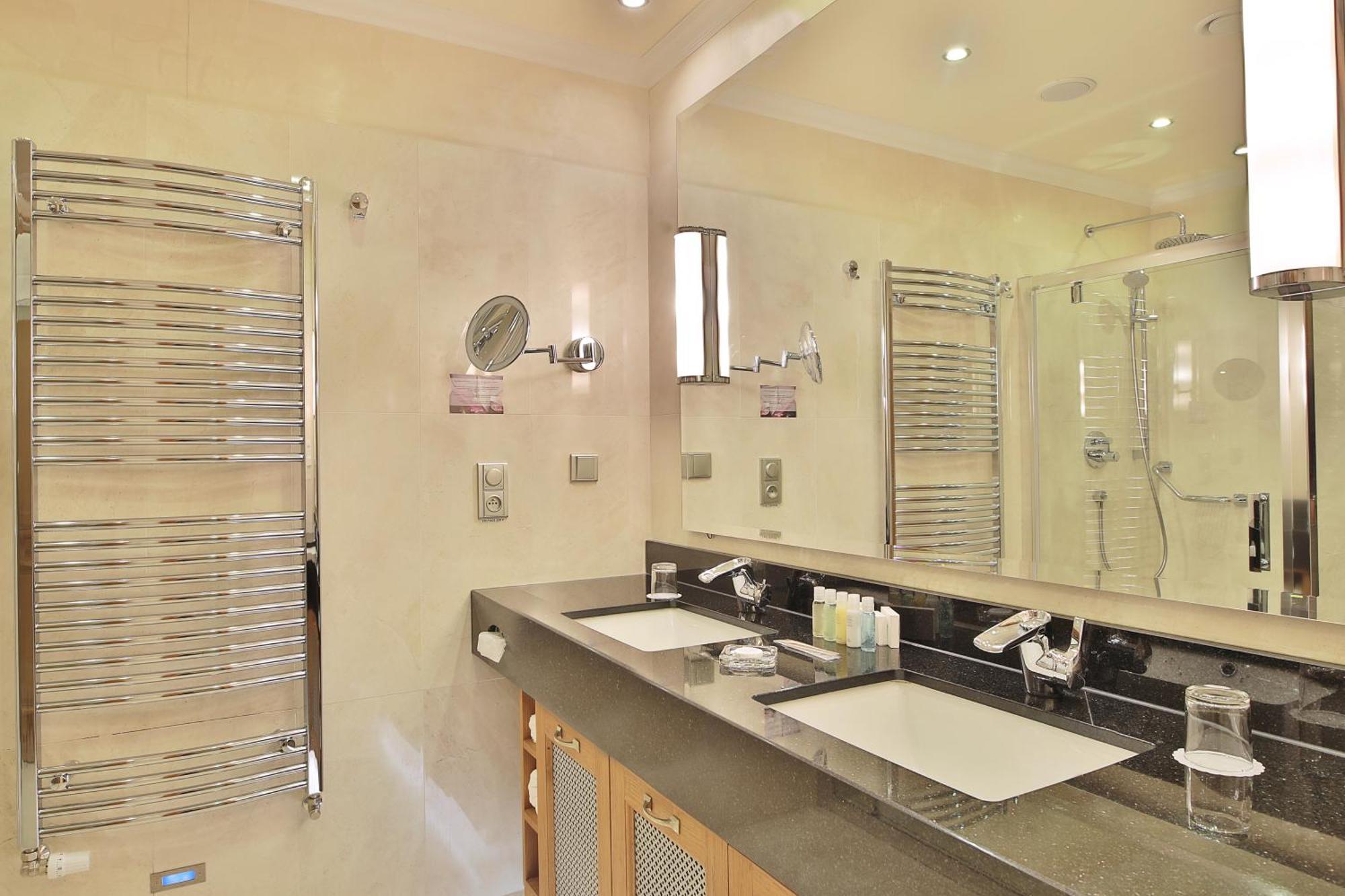 Special Offer - Superior Double Room with Wellness Package
