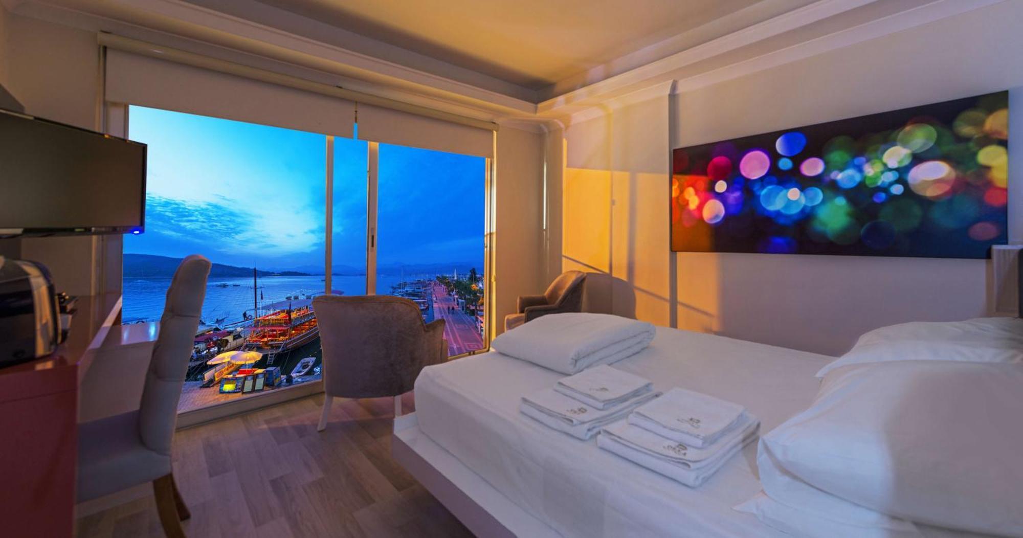 Large Room Sea View