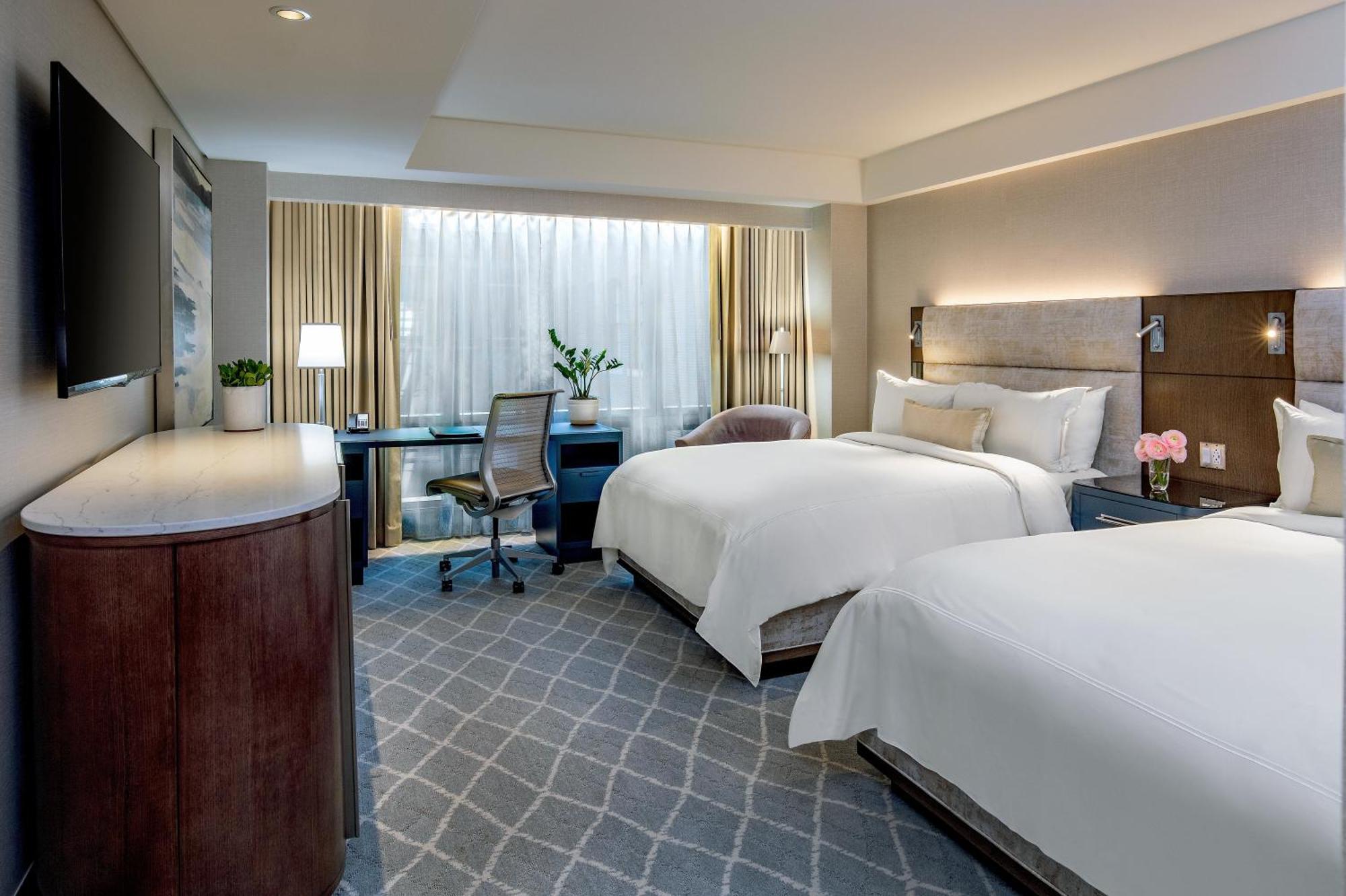 One-Bedroom Suite Two Queen Beds
