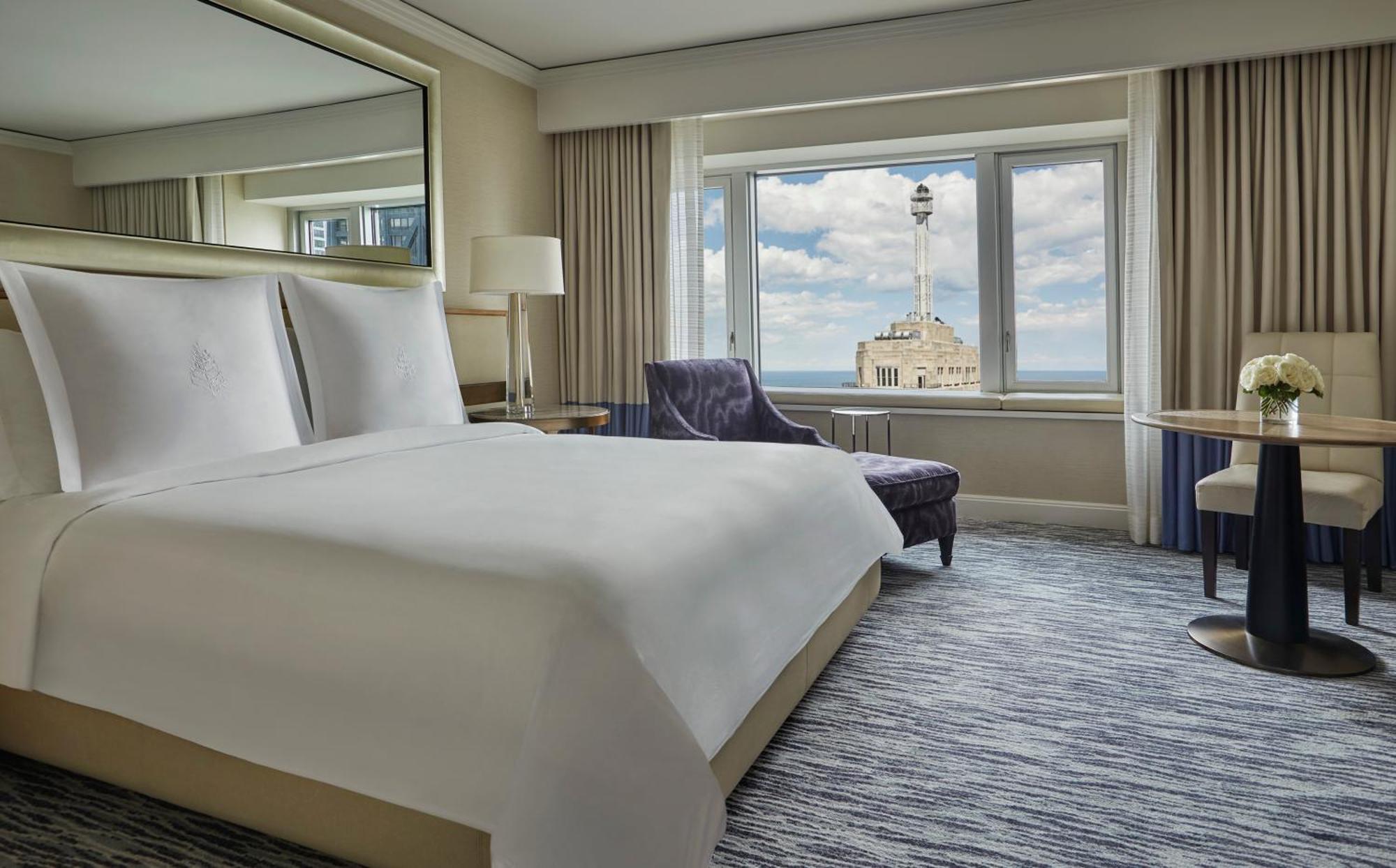 King Room Lake View Disability Access