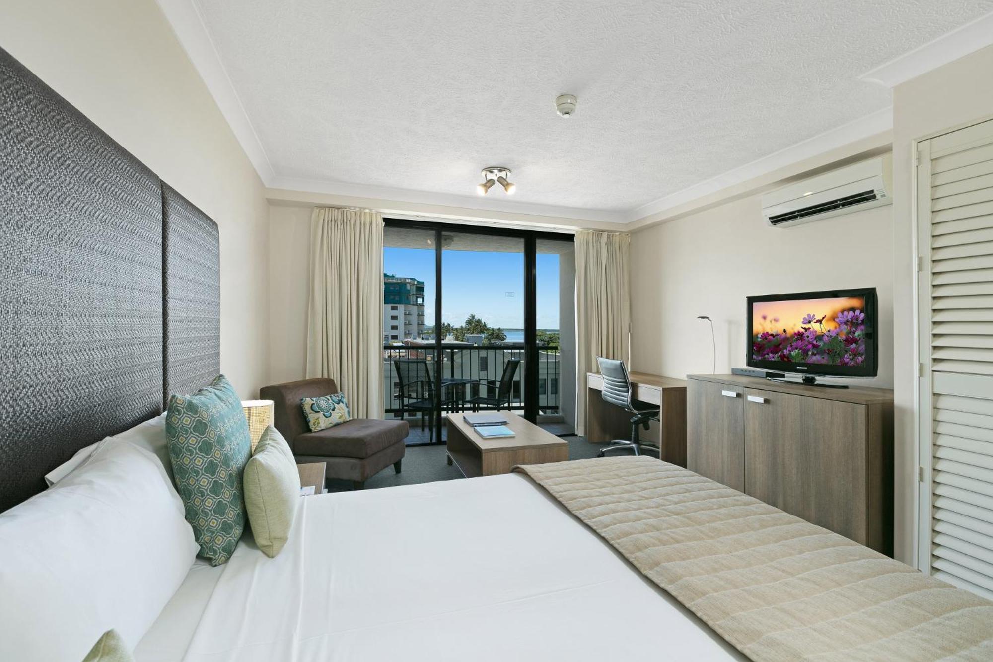 Hotel Room City View