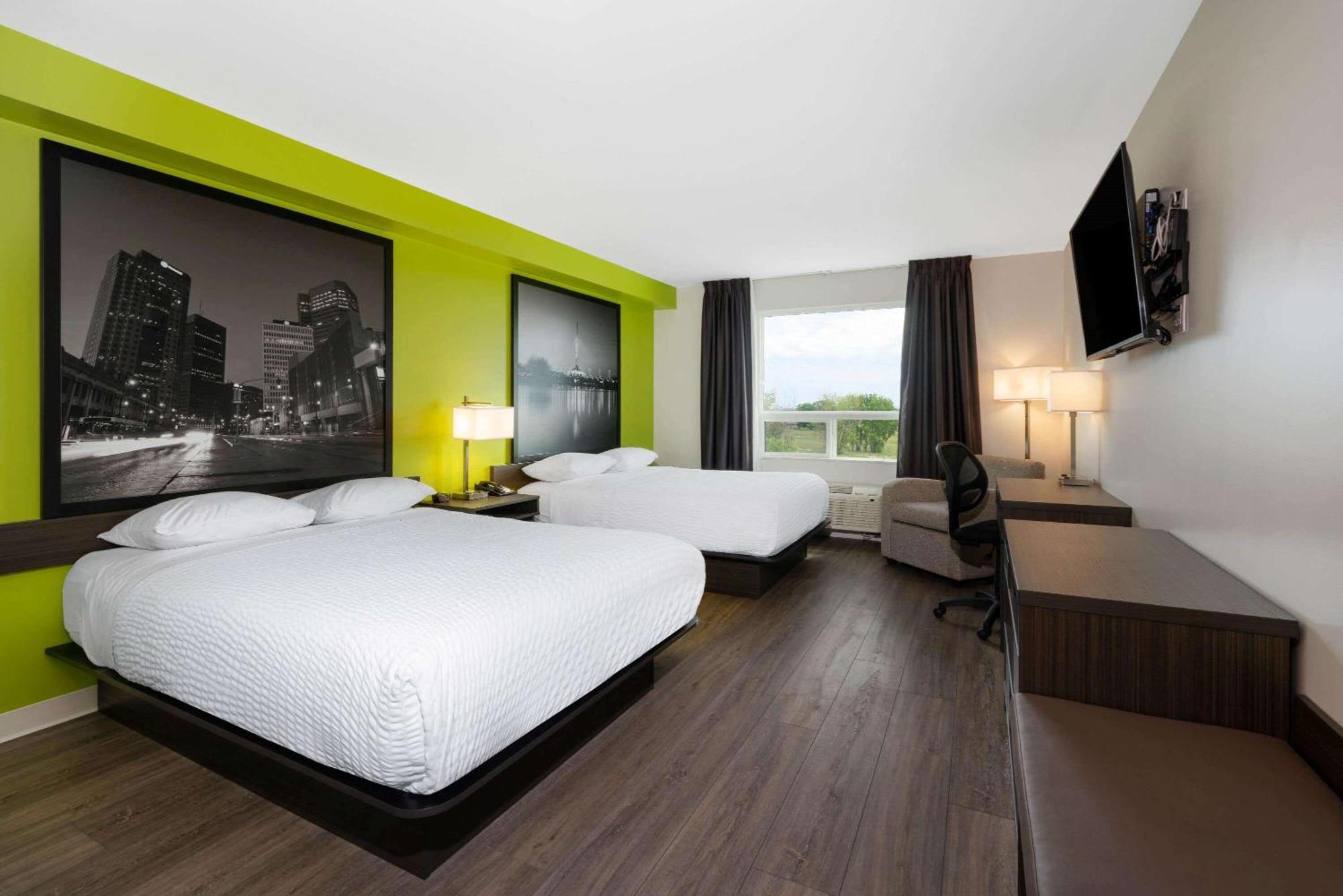 Queen Room Two Queen Beds Pet Friendly or Non-Smoking
