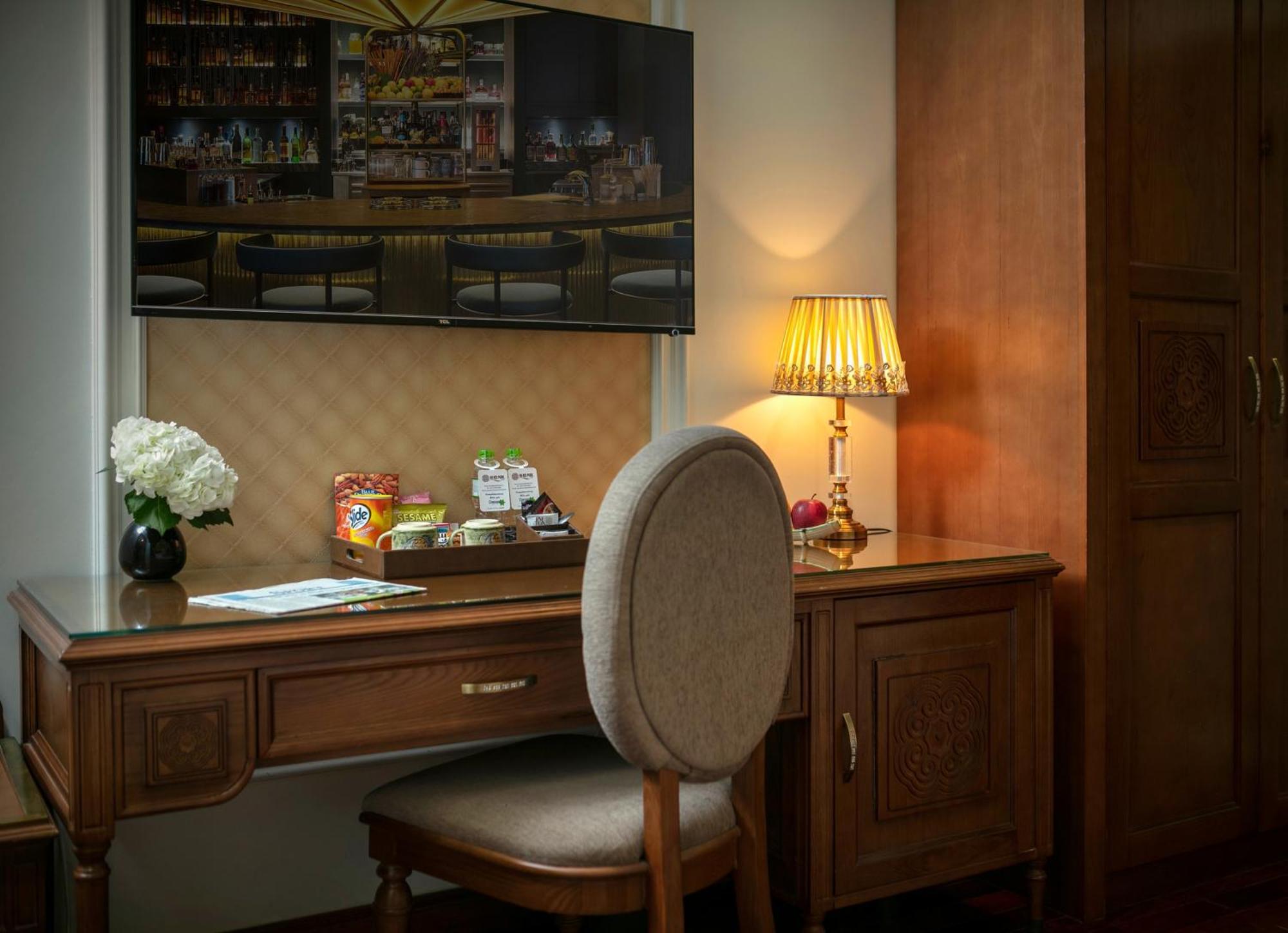 Romance Classic Room