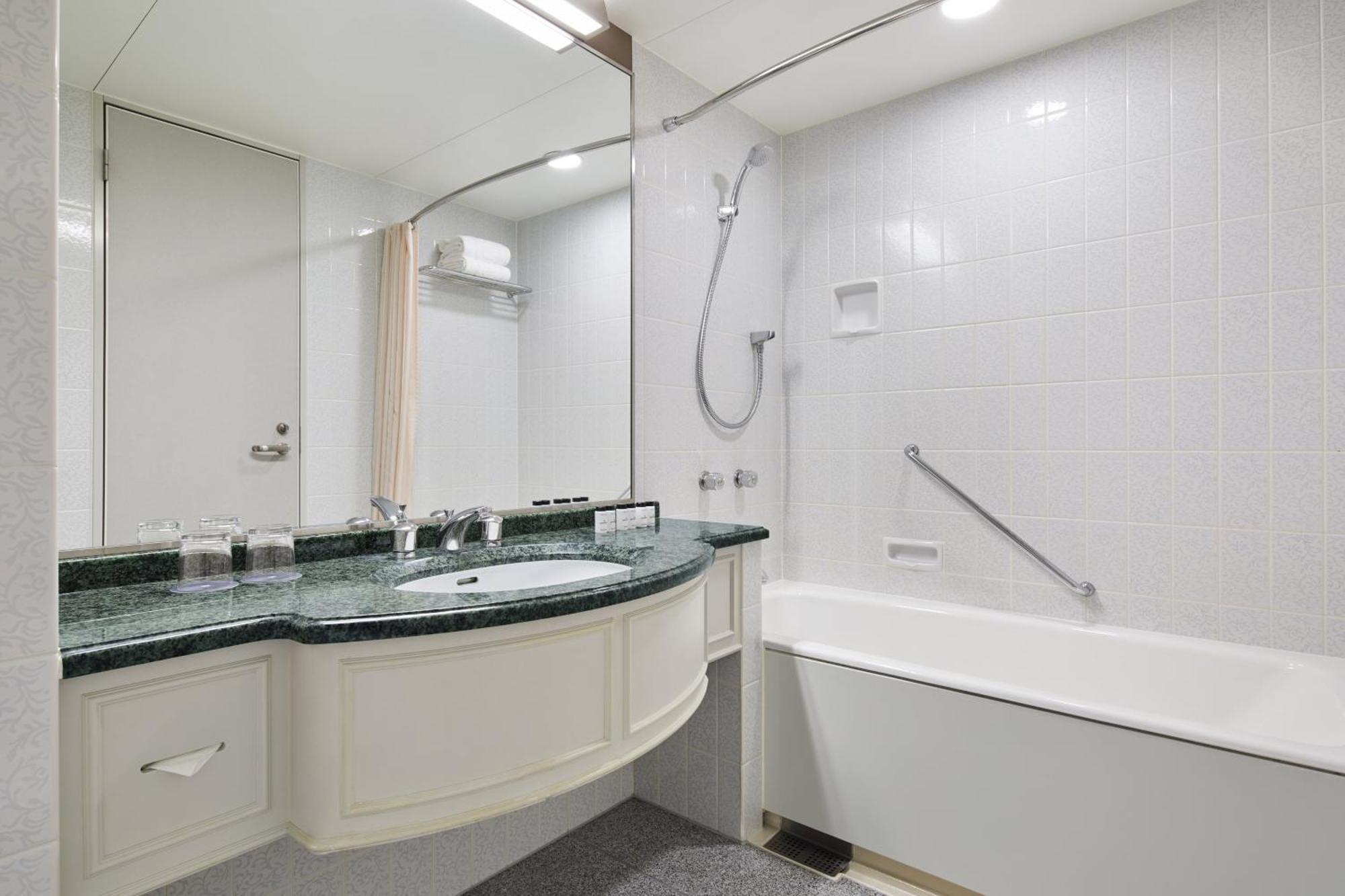 Standard King, Guest room, 1 King, City view
