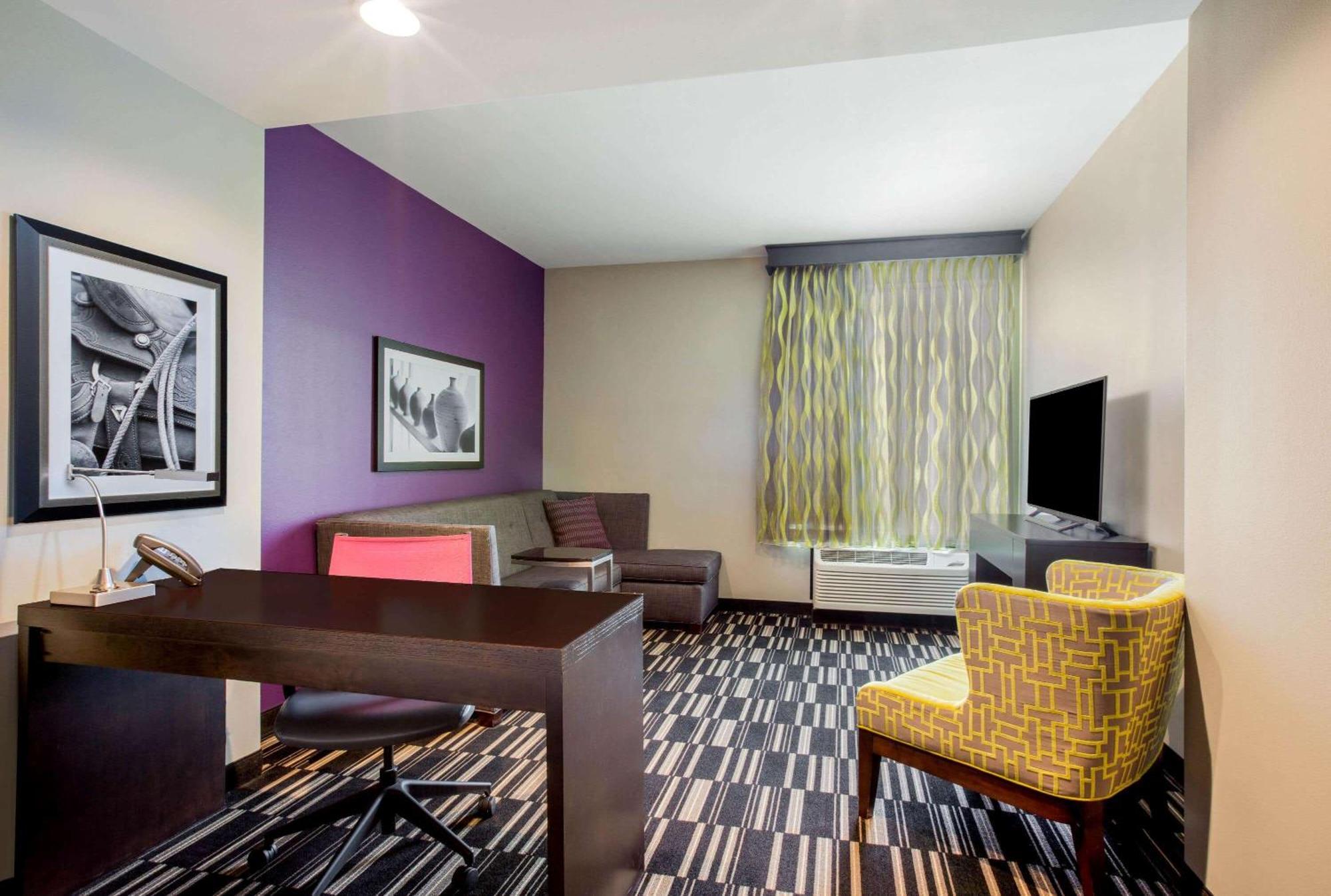 Executive King Room