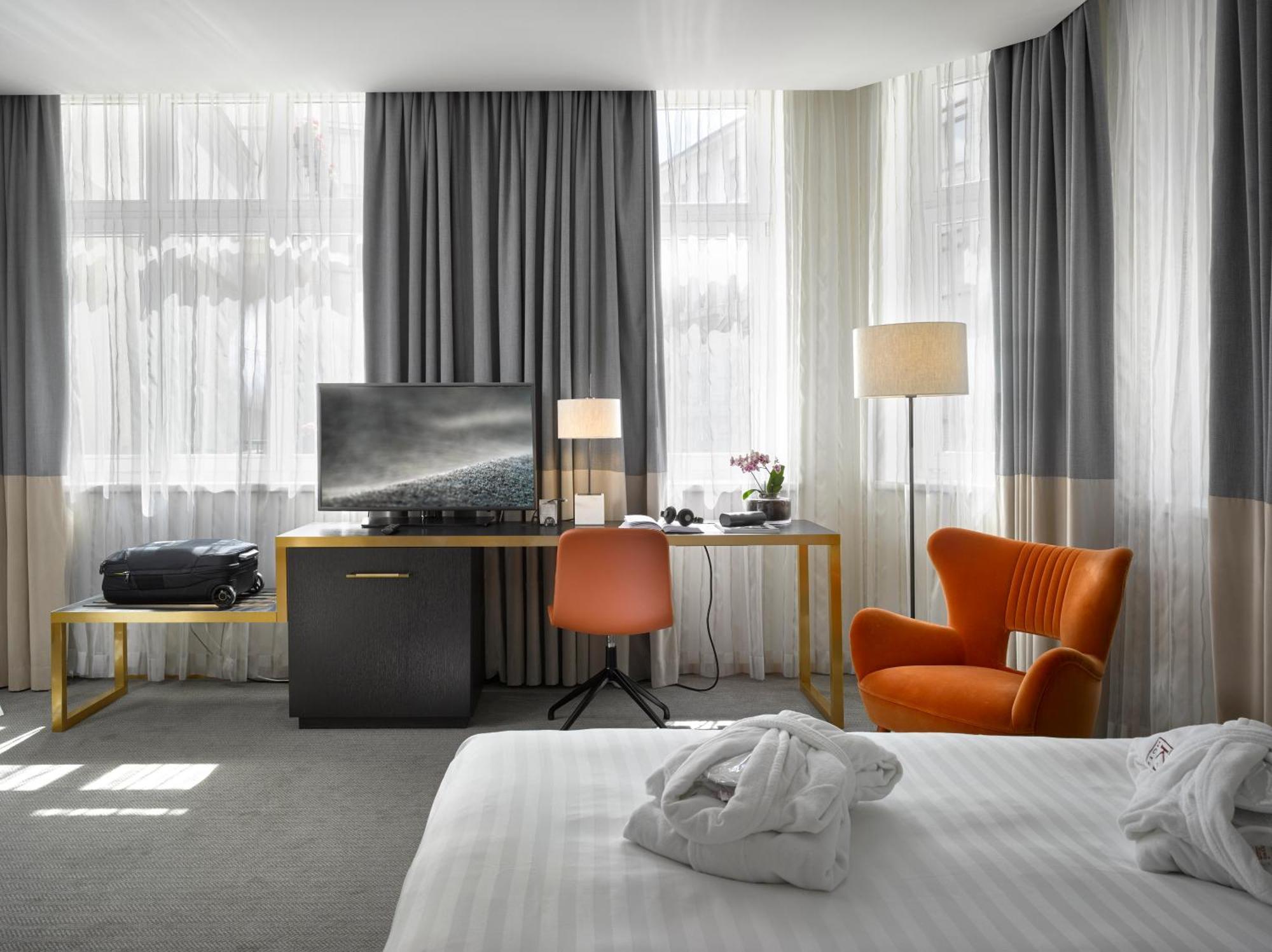 Superior Urban