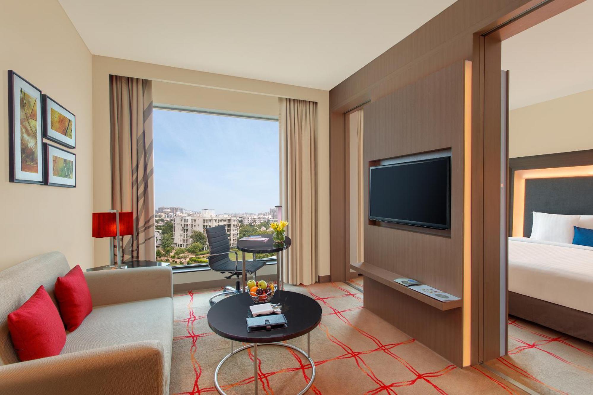 Large Junior Suite Separate Sitting Area Premier Lounge Access on Food & Beverage Laundry SPA