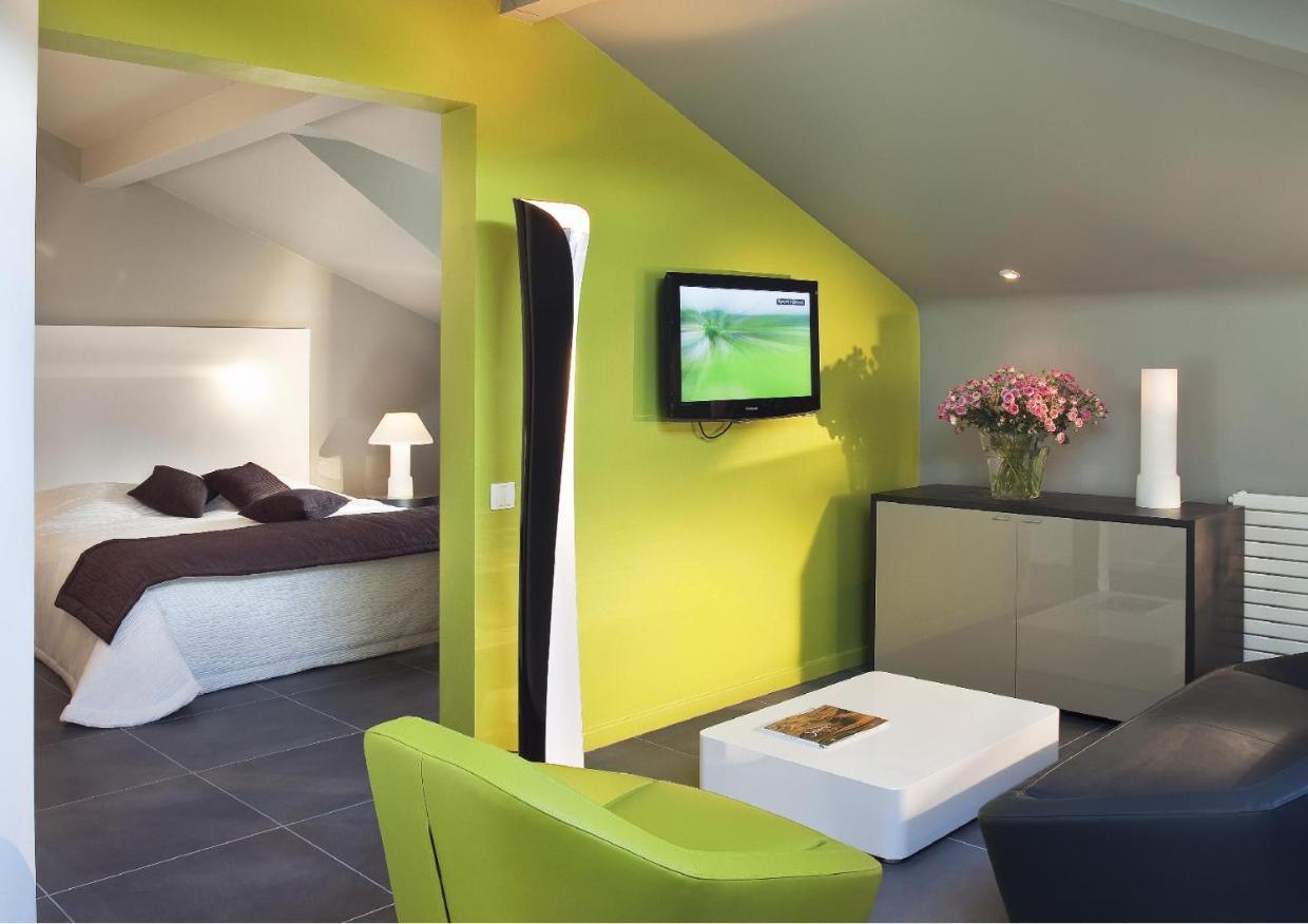 Standard Suite,1279194865:JPEG