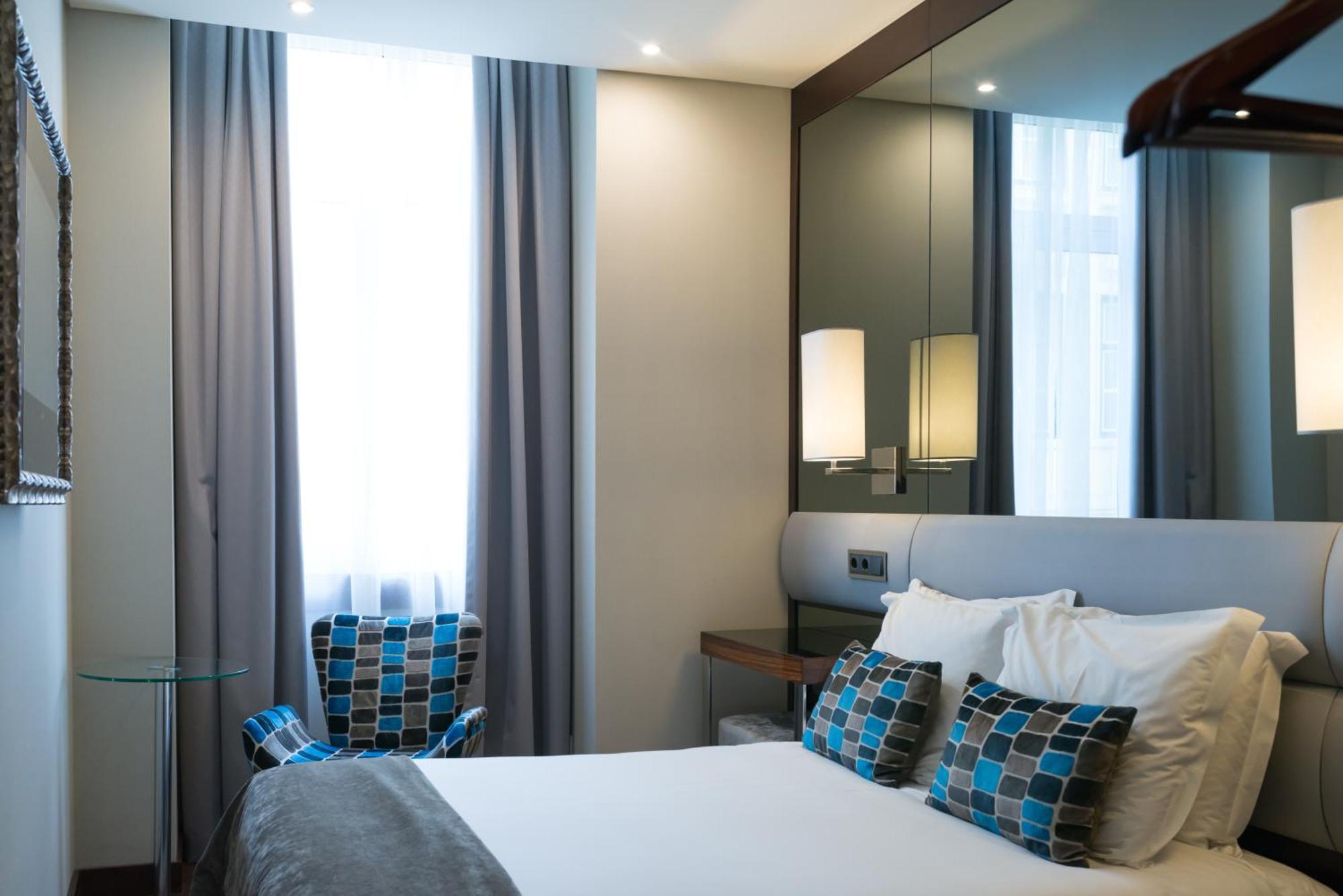 Superior Double Room,1279550998:JPEG