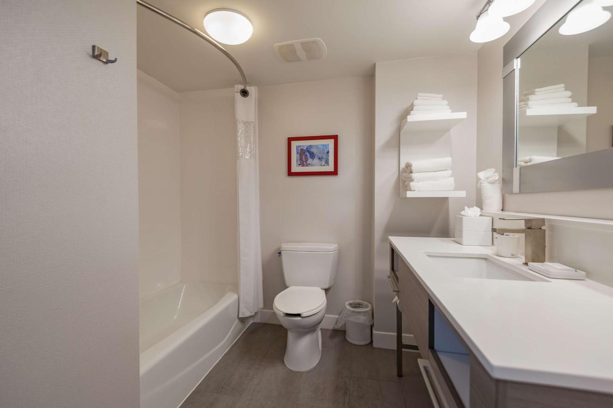Queen Room with Two Queen Beds - Hearing Access/Non-Smoking