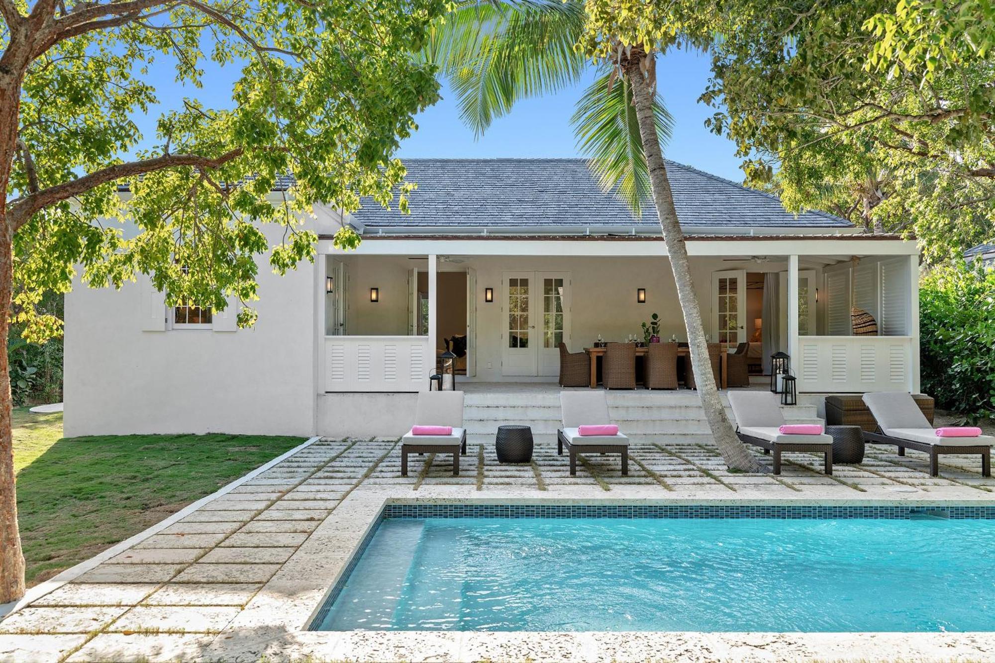 Two Bedroom Garden View Villa w or Private Pool